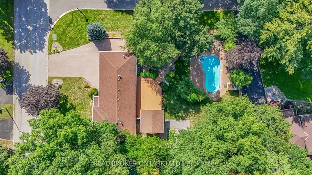 222 Park Ave, East Gwillimbury 3