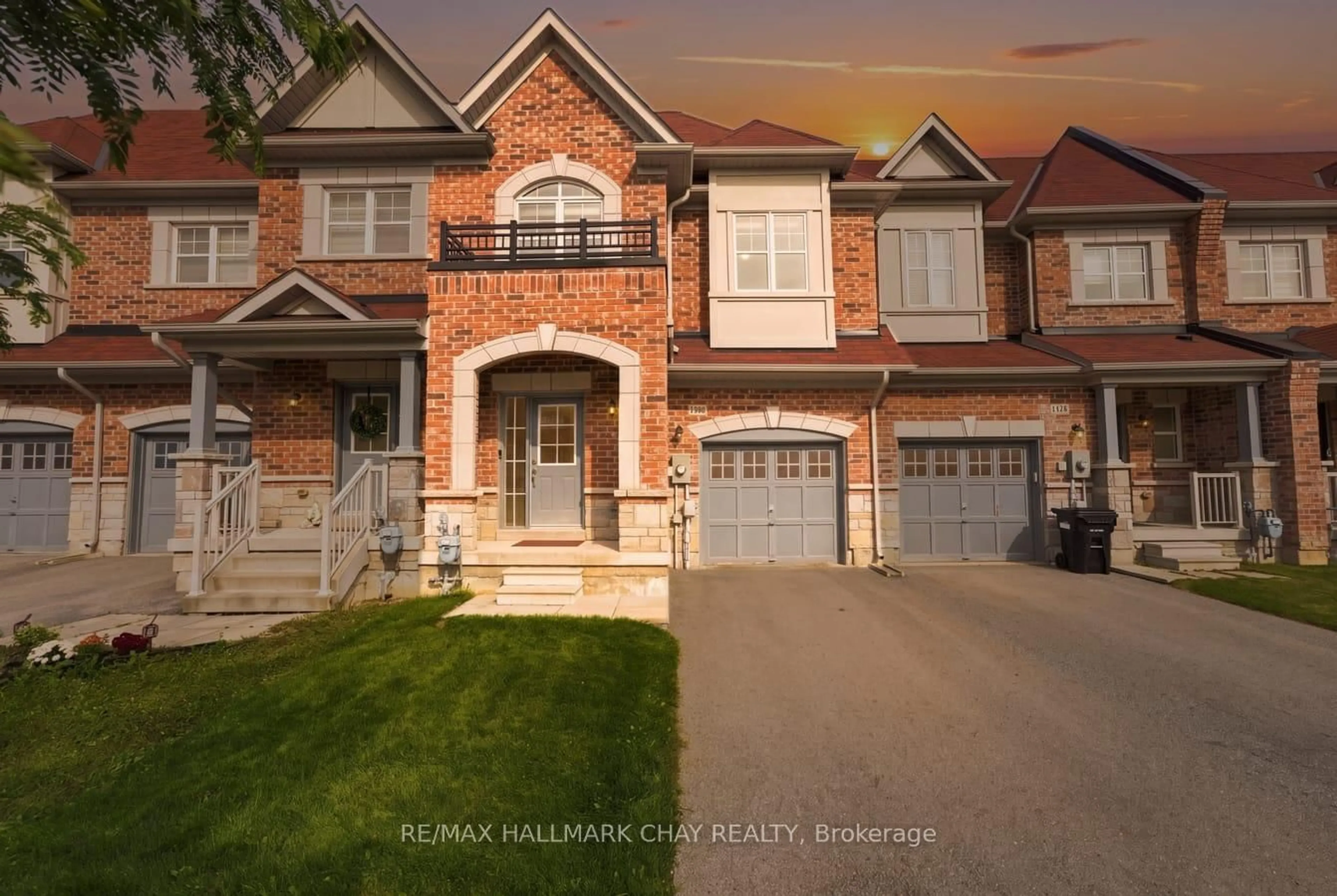 Home with brick exterior material, street for 1146 Peelar Cres, Innisfil Ontario L0L 1W0