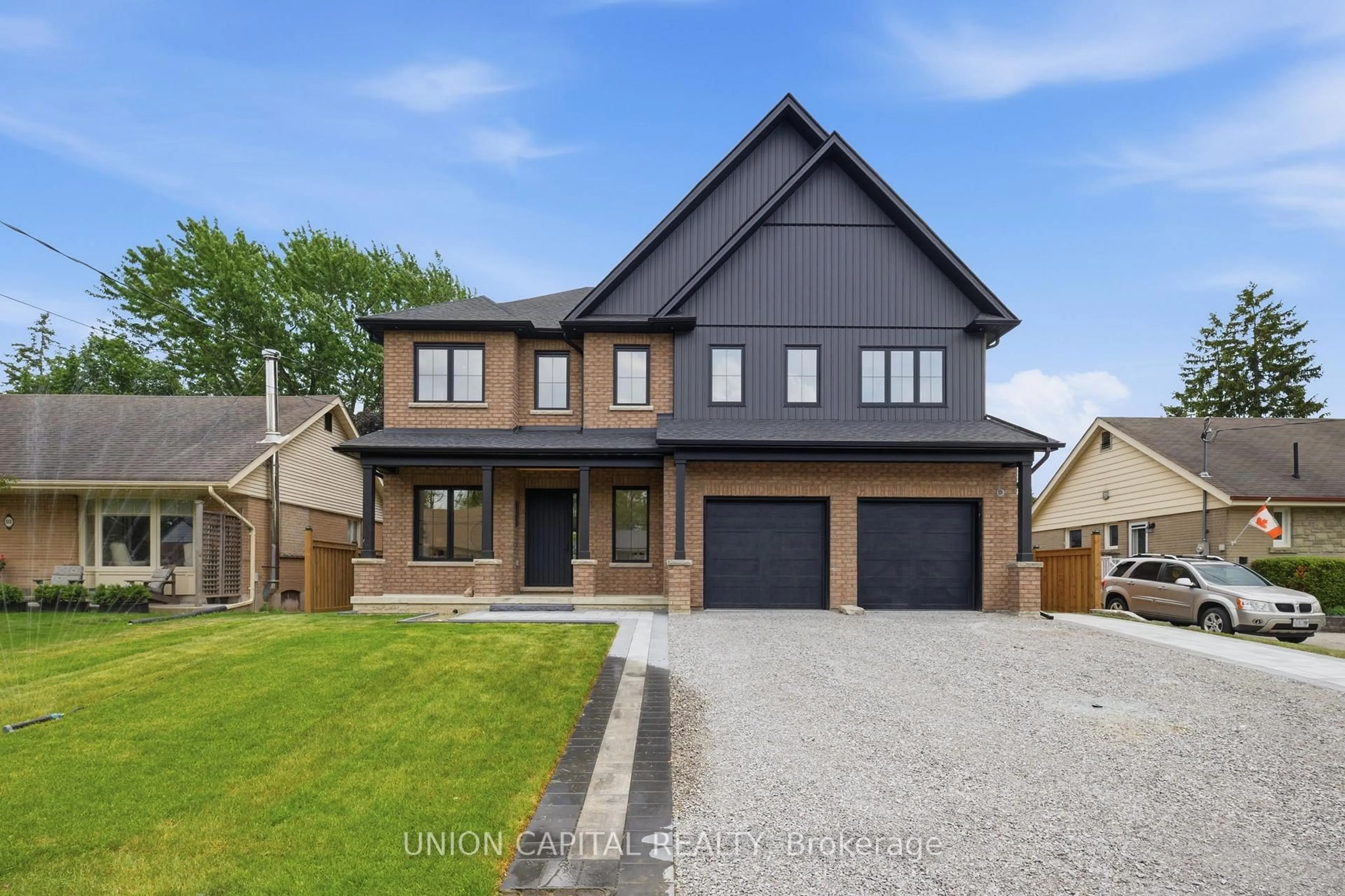 Home with brick exterior material, street for 106 Hawthorn Ave, Whitchurch-Stouffville Ontario L4A 4S9