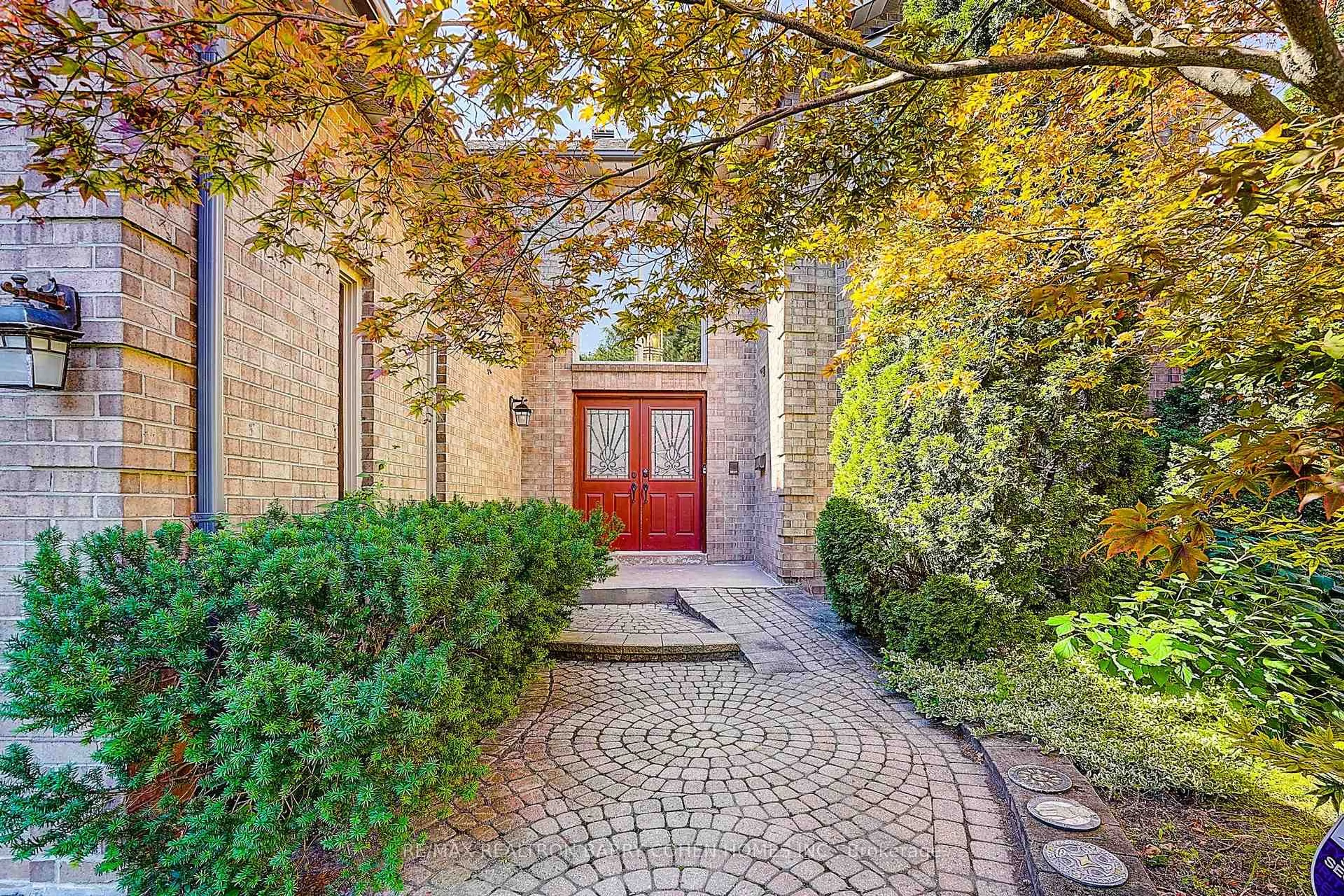Unknown for 44 Prince Edward Blvd, Markham Ontario L3T 7G1