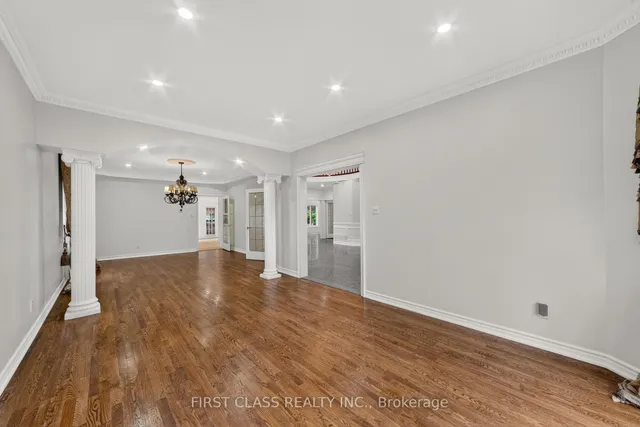 67 Black Walnut Cres, Richmond Hill 5