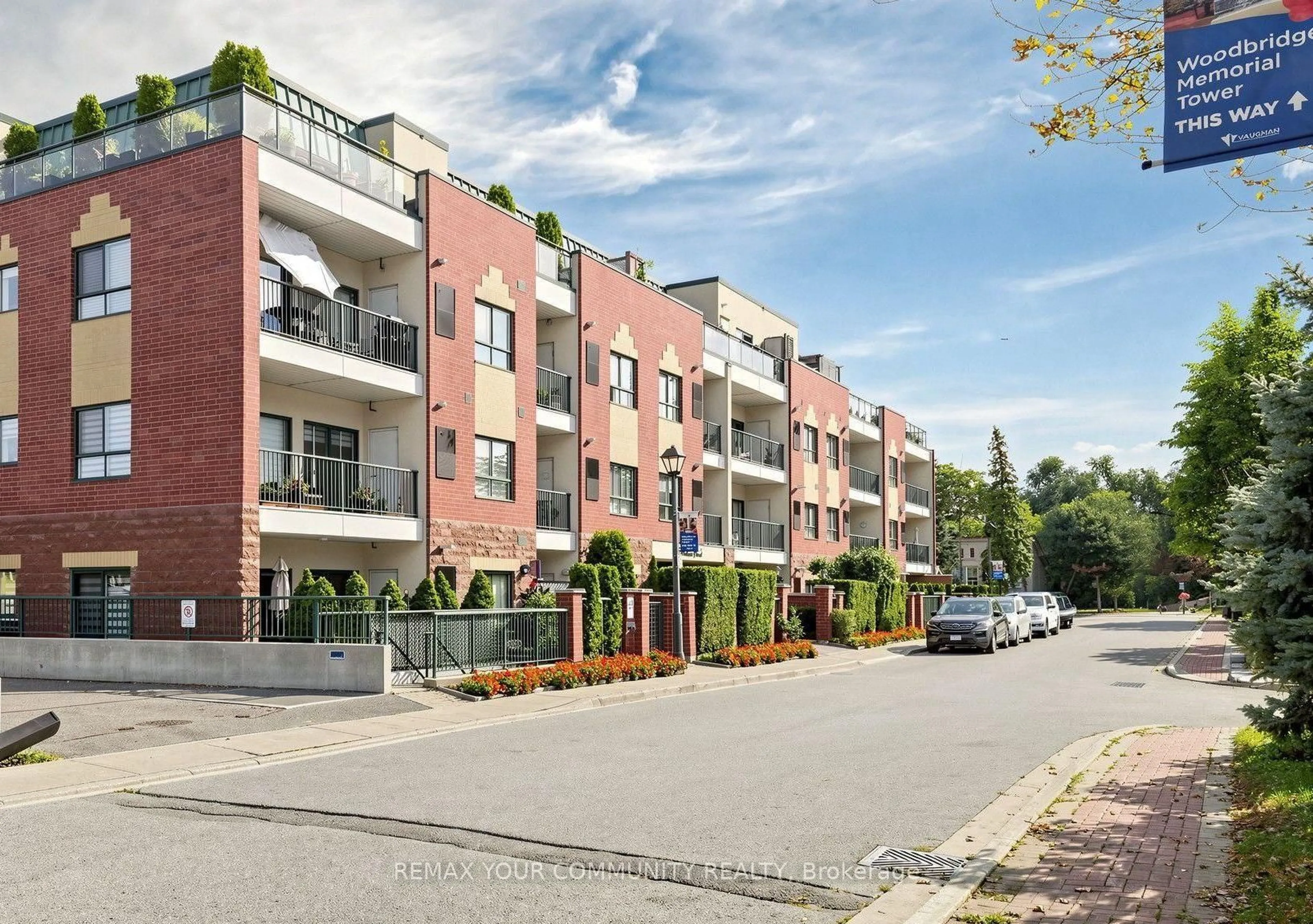 Unknown for 33 Wallace St #214, Vaughan Ontario L4L 9L4