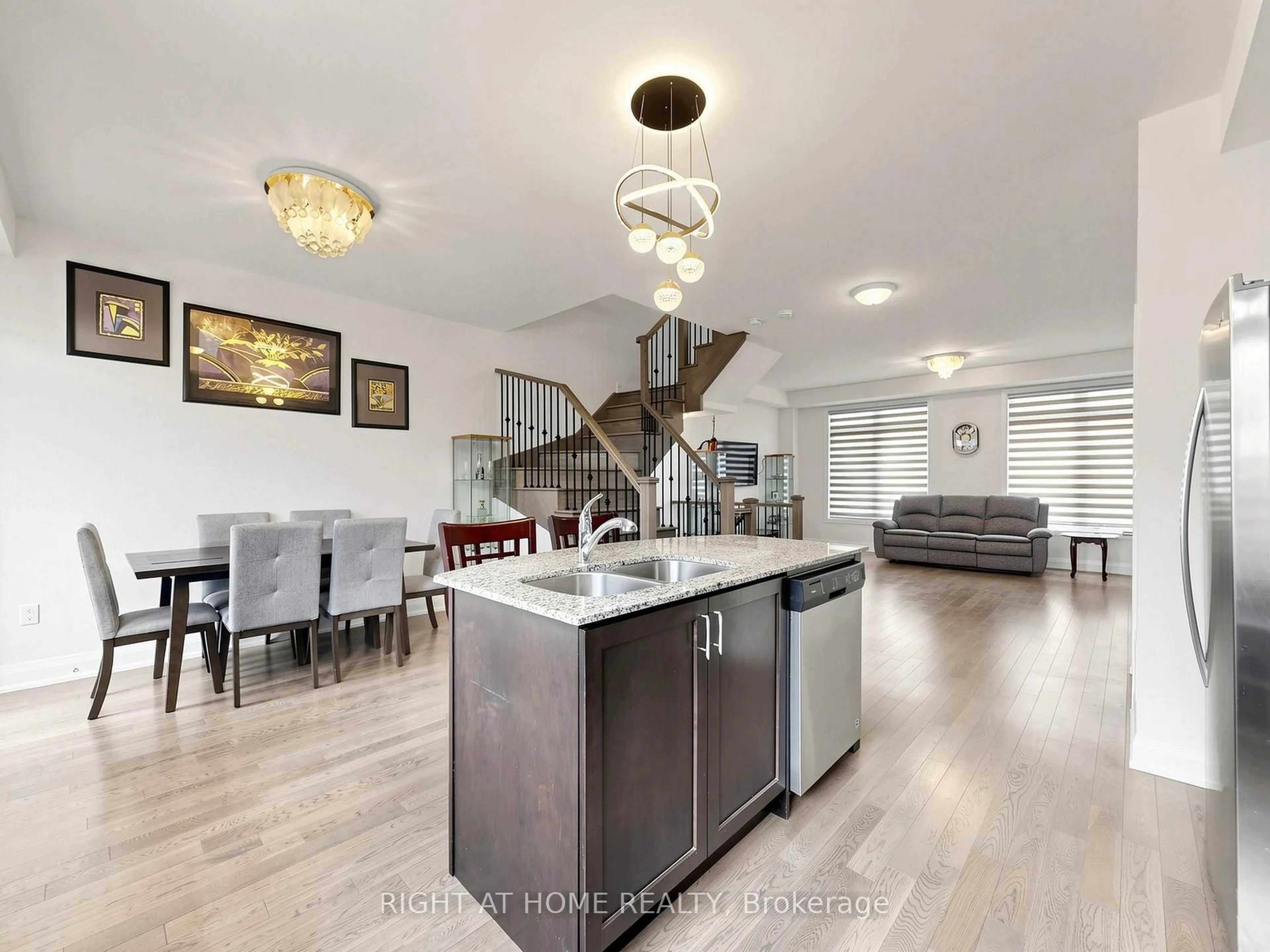 Open concept kitchen, unknown for 23 Moneypenny Pl, Vaughan Ontario L4J 0K9
