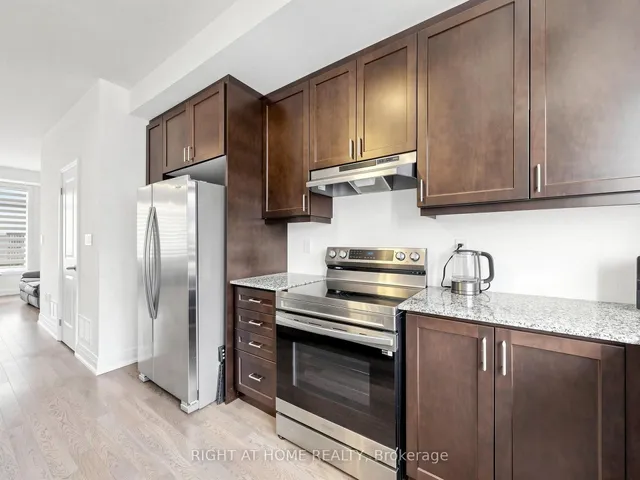 23 Moneypenny Pl, Vaughan 5