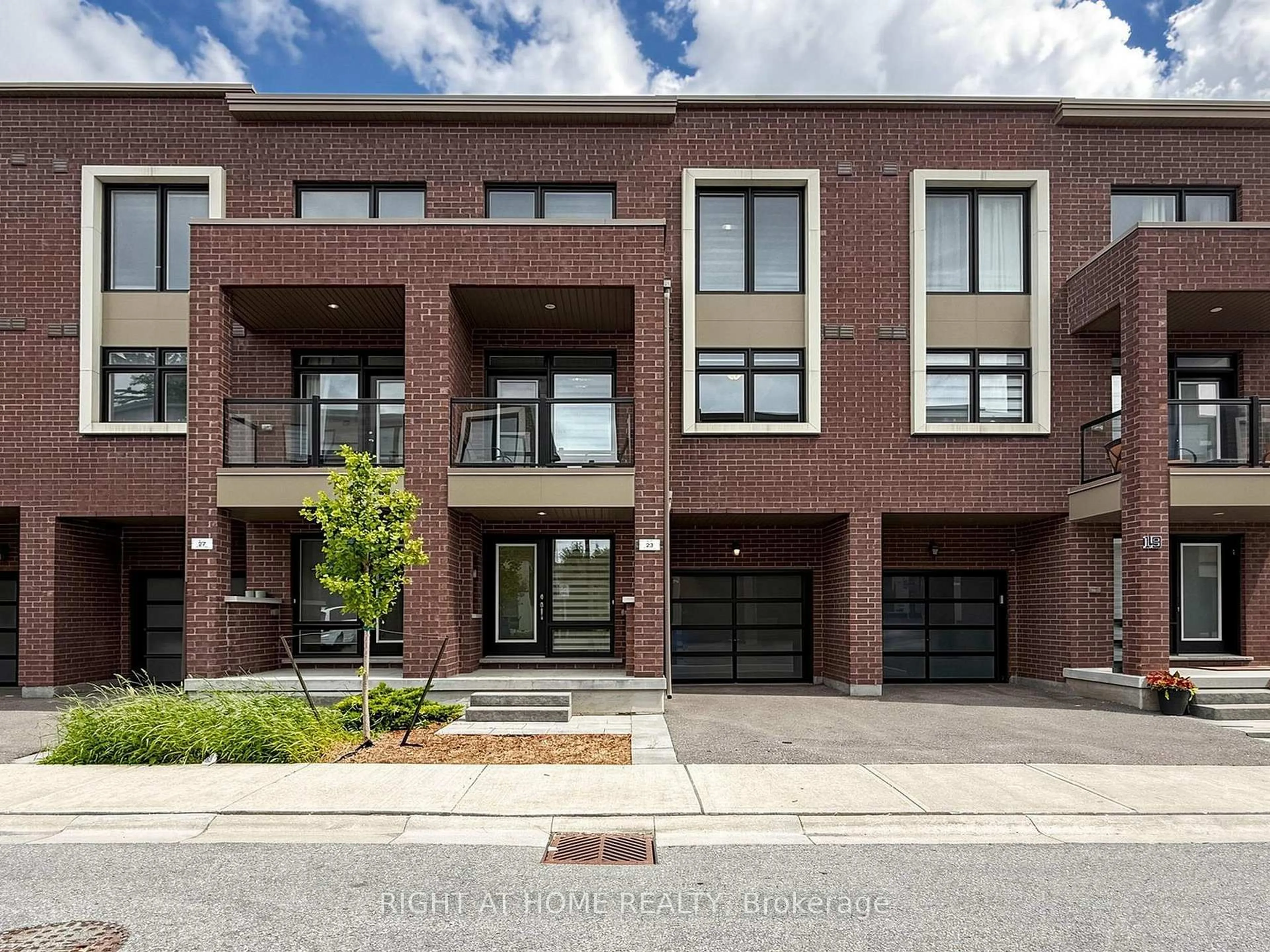 Home with brick exterior material, street for 23 Moneypenny Pl, Vaughan Ontario L4J 0K9