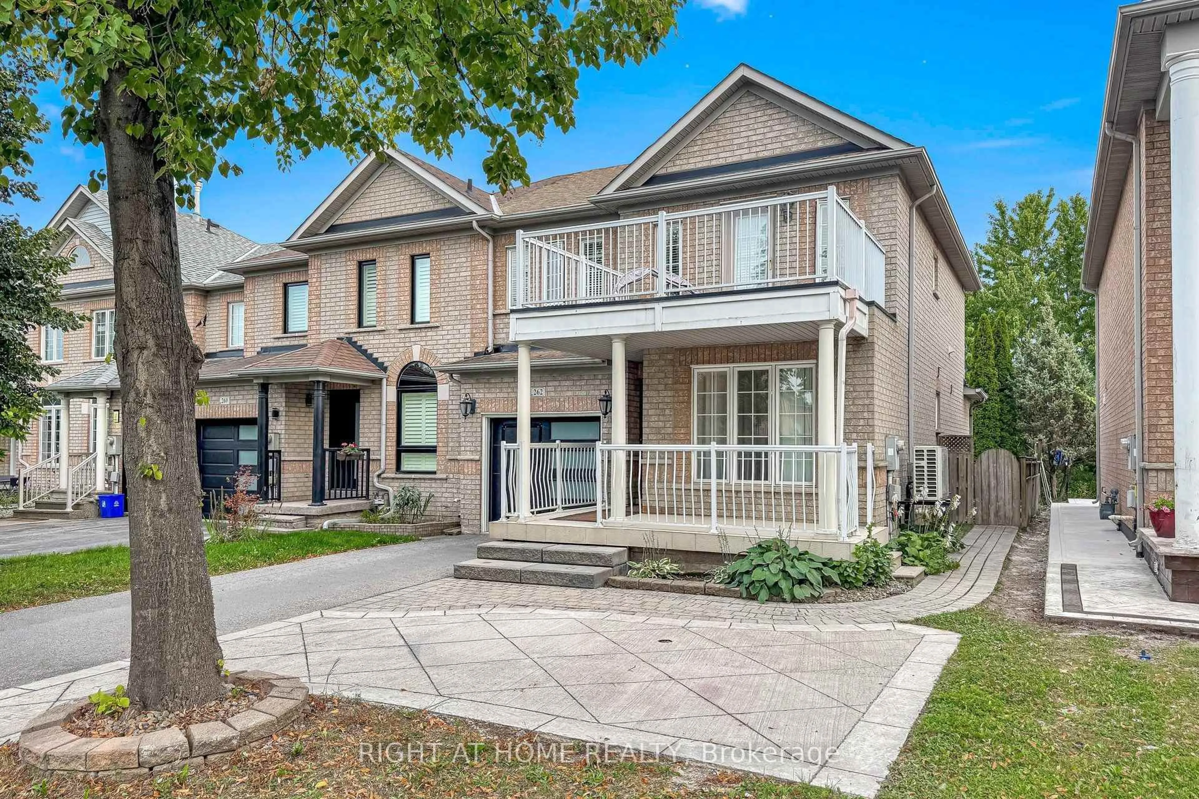 Home with brick exterior material, street for 262 Wildberry Cres, Vaughan Ontario L4H 2H7