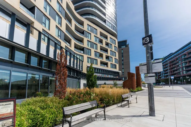 120 Eagle Rock Way #405, Vaughan 2