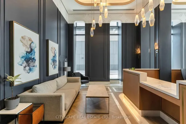 120 Eagle Rock Way #405, Vaughan 4