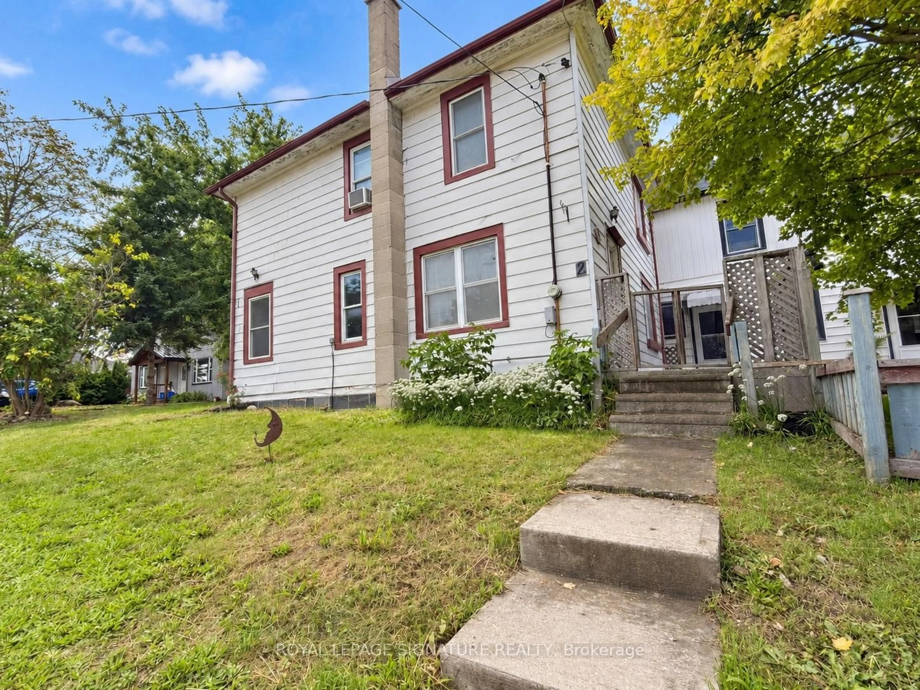 A pic from outside/outdoor area/front of a property/back of a property/a pic from drone, street for 2 Jones St, Brock Ontario L0C 1H0