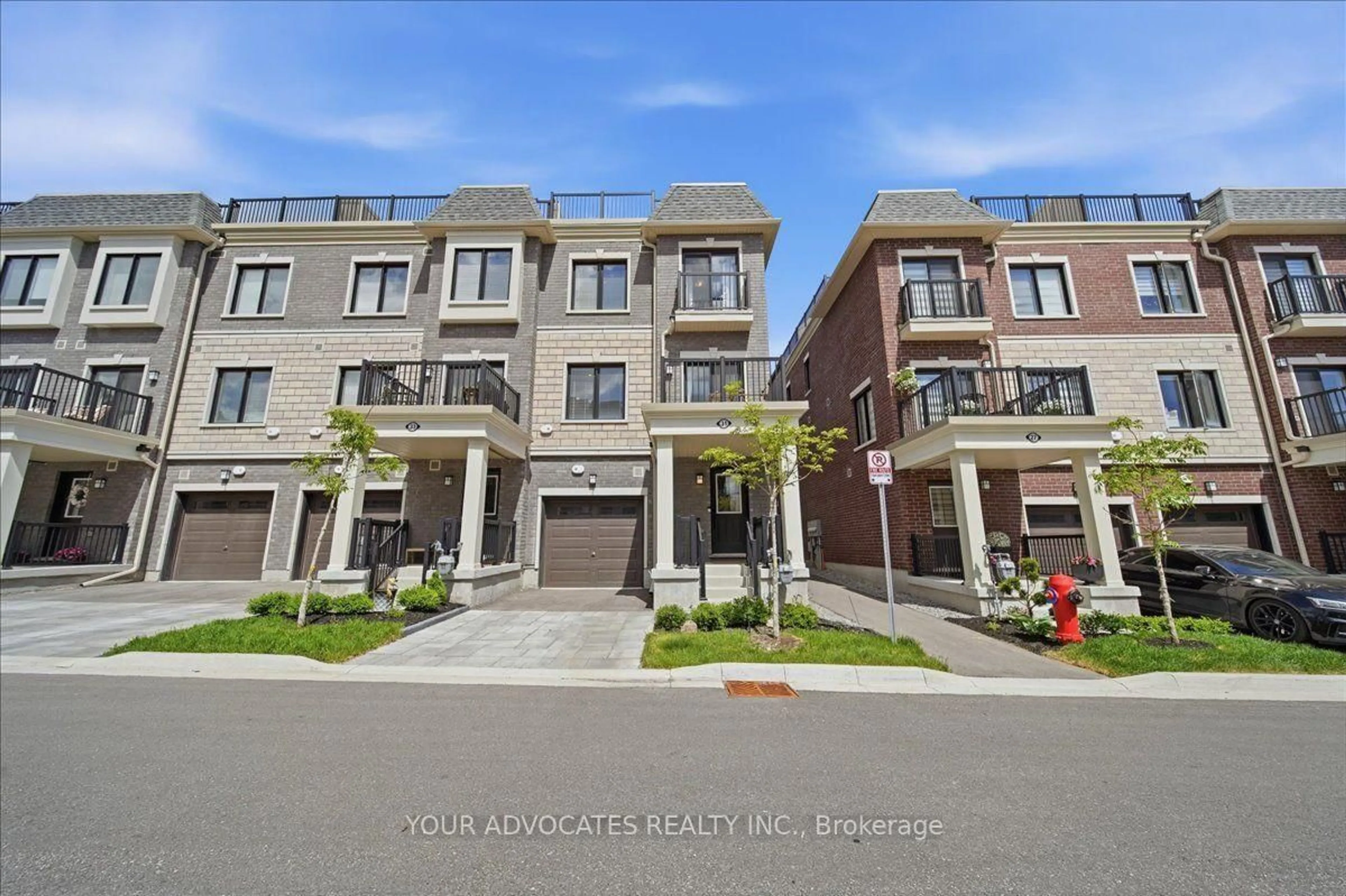 Unknown for 31 Nordic Lane, Whitchurch-Stouffville Ontario L4A 4W8
