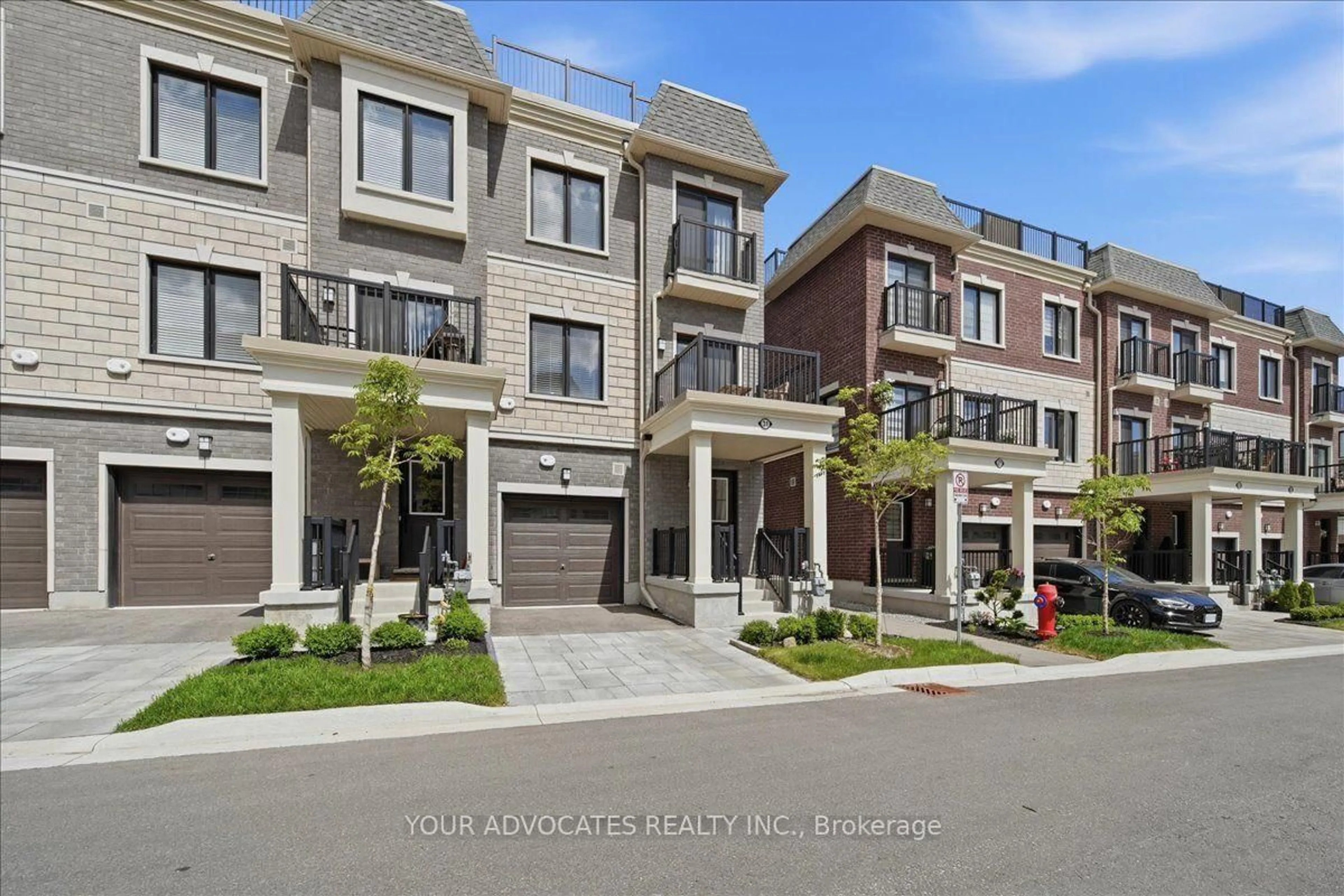 Home with brick exterior material, street for 31 Nordic Lane, Whitchurch-Stouffville Ontario L4A 4W8