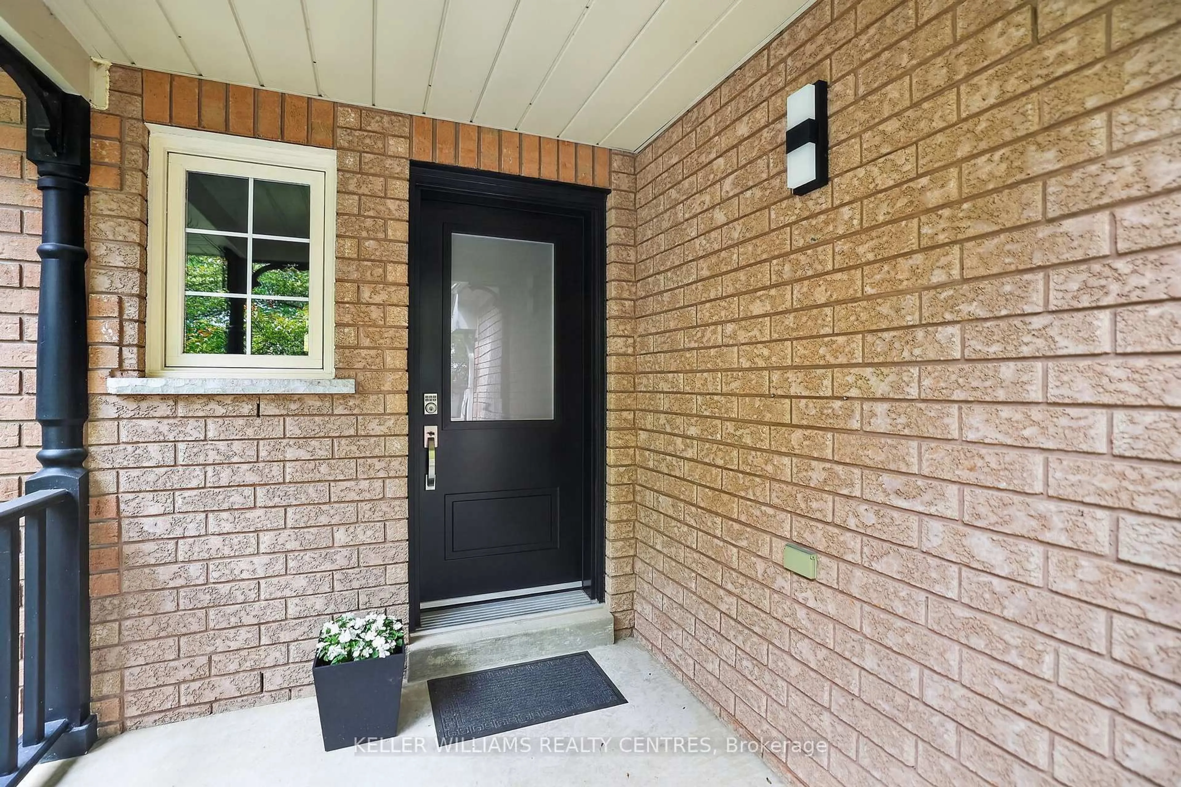 Home with brick exterior material, street for 120 Woodroof Cres, Aurora Ontario L4G 7H2