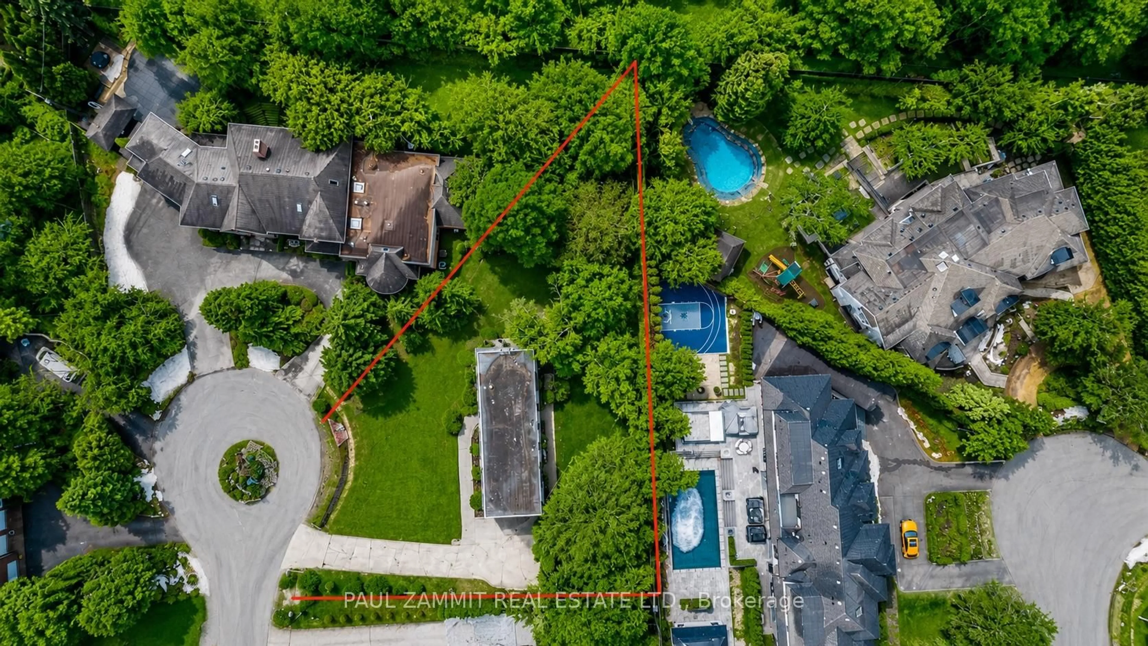 A pic from outside/outdoor area/front of a property/back of a property/a pic from drone, street for 8 Lafayette Pl, Markham Ontario L3T 1G5