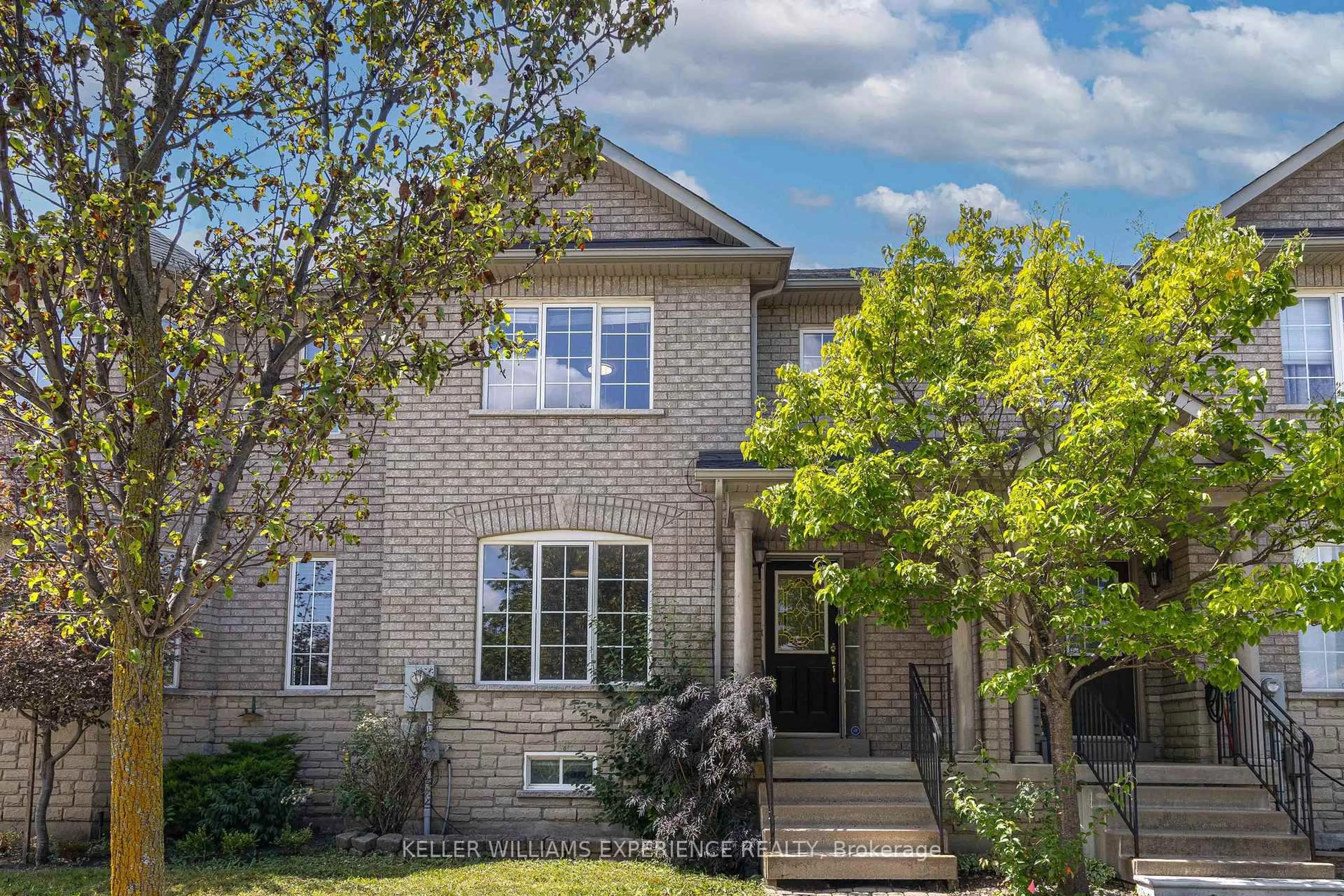 Home with brick exterior material, street for 4 Castle Park Blvd, Vaughan Ontario L4H 1M5