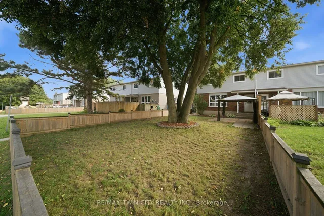 63 Metcalfe, Un Metcalfe Cres, Brantford