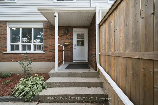 63 Metcalfe, Un Metcalfe Cres, Brantford 4