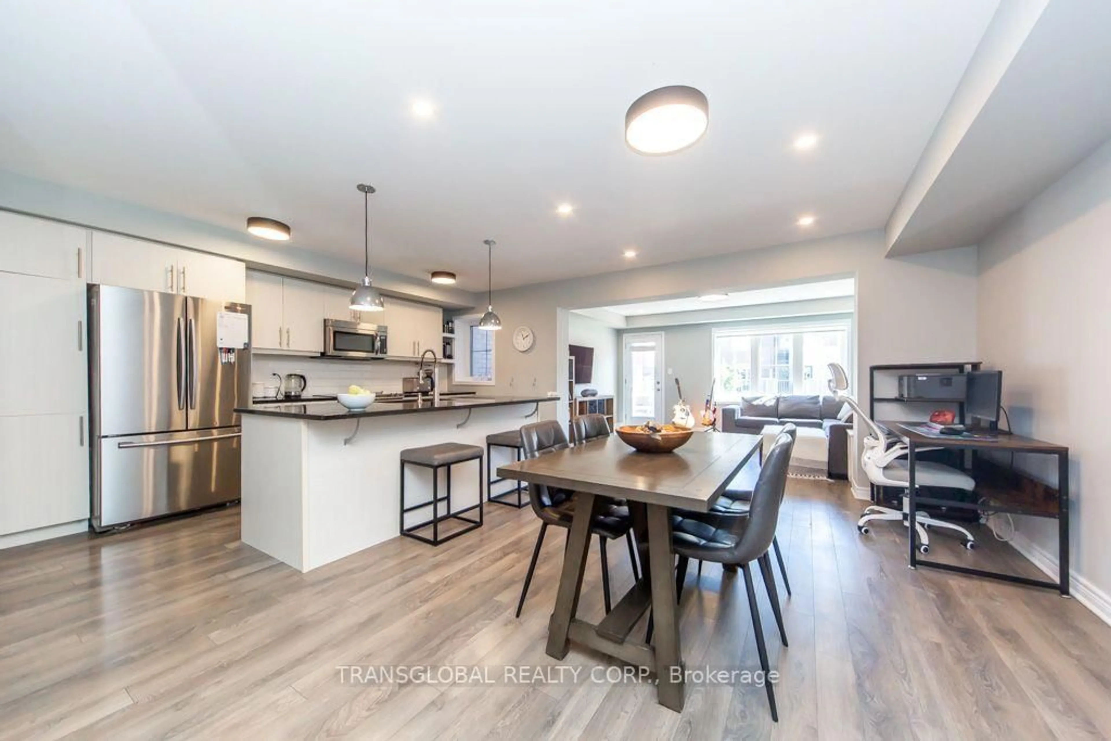Open concept kitchen, unknown for 38 Minlow Way, Aurora Ontario L4G 0Y1