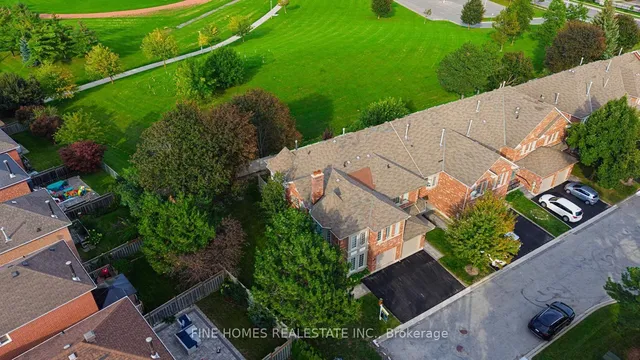 42 Alameda Circ, Vaughan 2