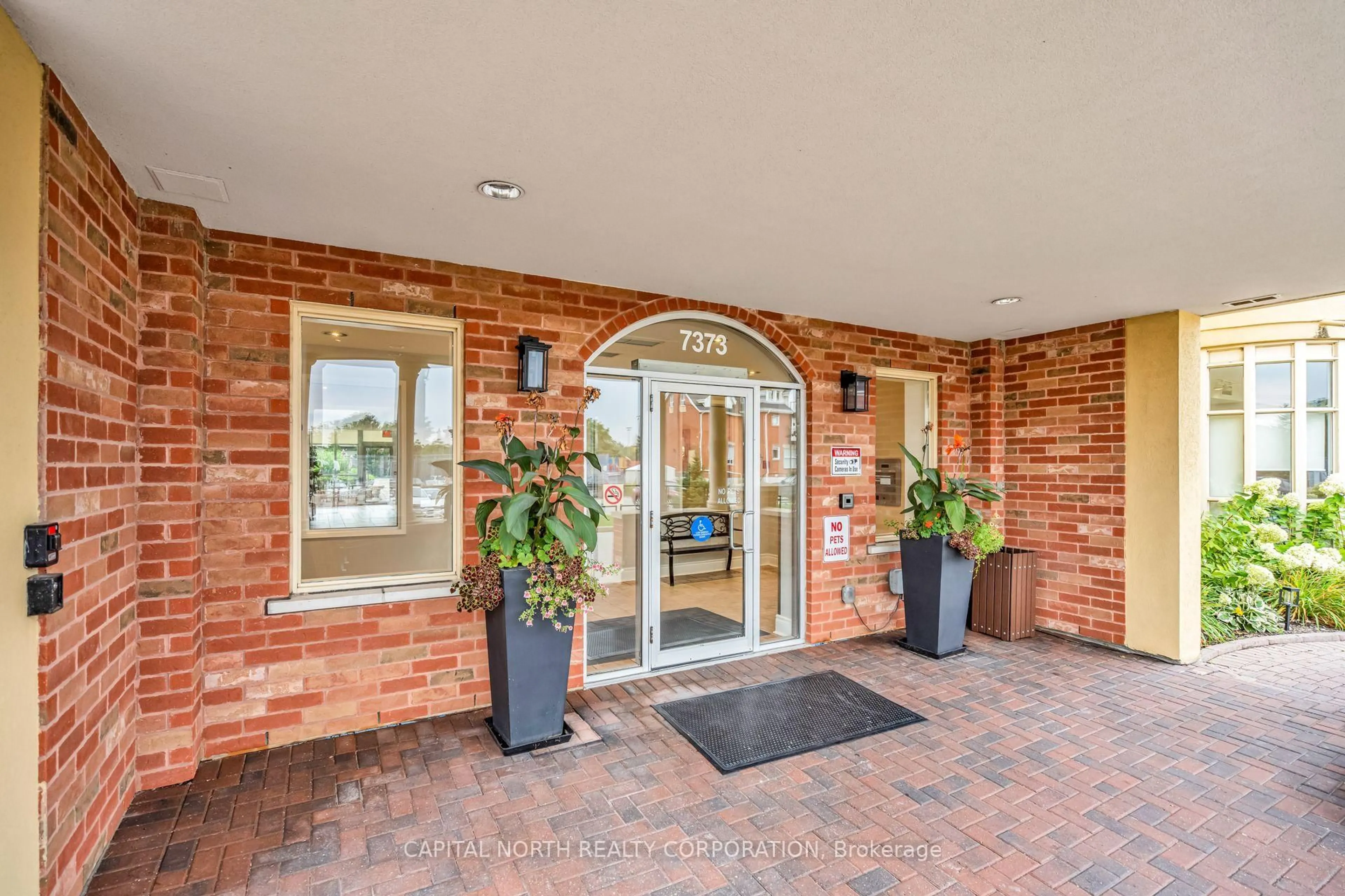 Indoor foyer for 7373 Martingrove Rd #110, Vaughan Ontario L4L 9K1
