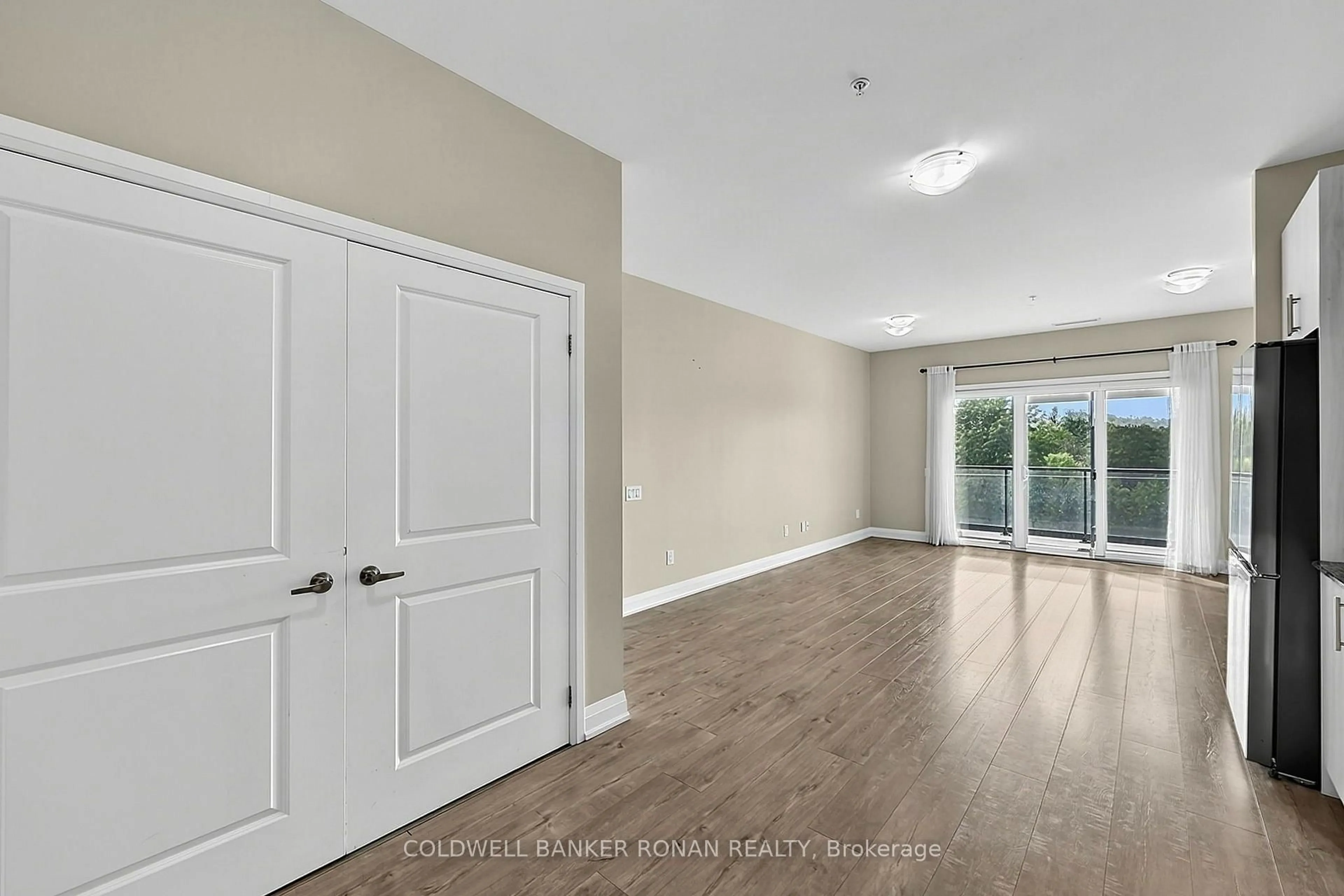 A pic of a room for 64 Queen St #502, New Tecumseth Ontario L0G 1W0