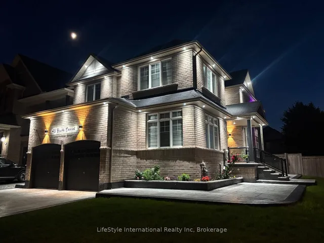 48 Hawke Cres, New Tecumseth 2