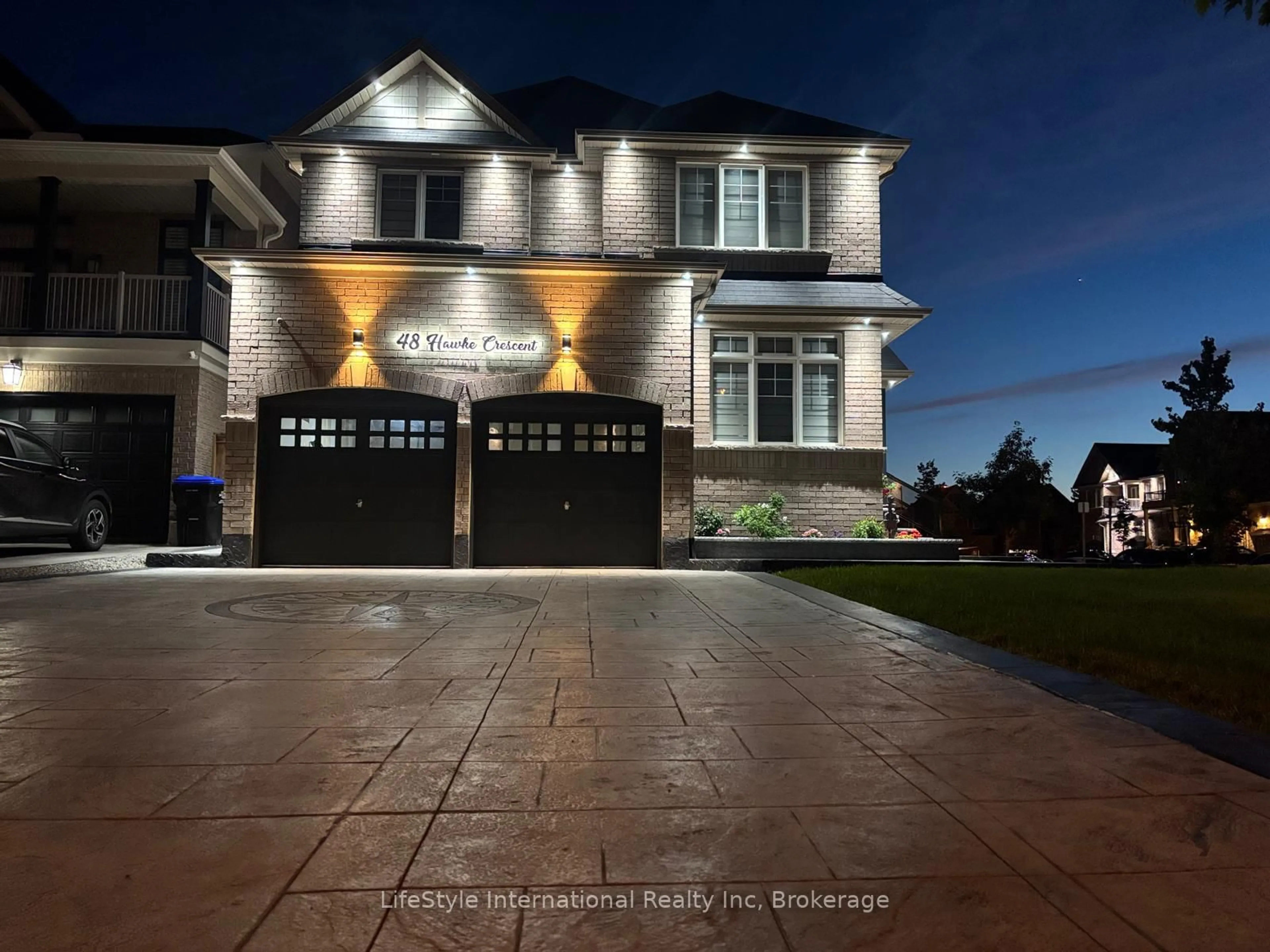 Unknown for 48 Hawke Cres, New Tecumseth Ontario L0G 1W0