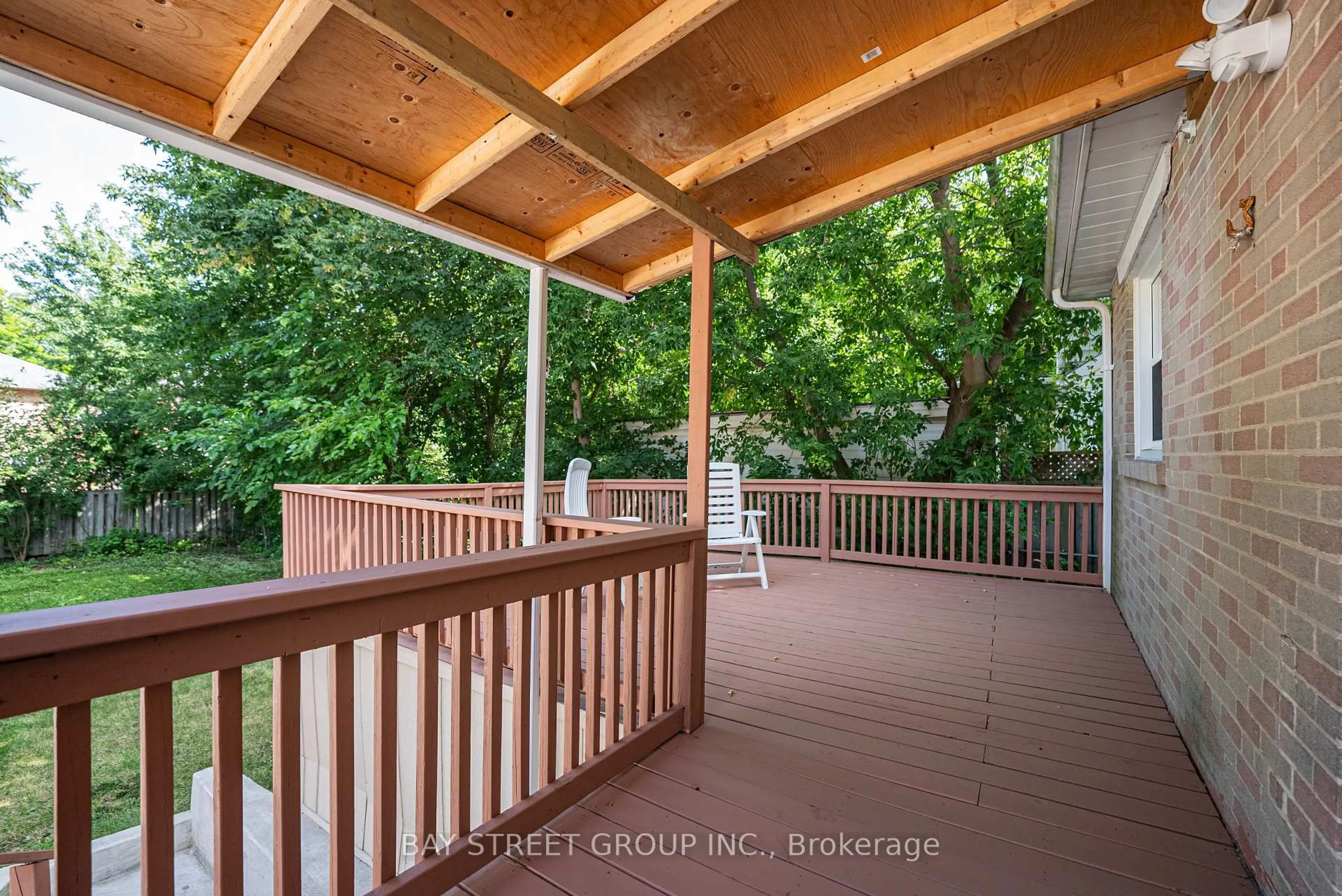 Patio, water/lake/river/ocean view for 52 Glen Cameron Rd, Markham Ontario L3T 1P6