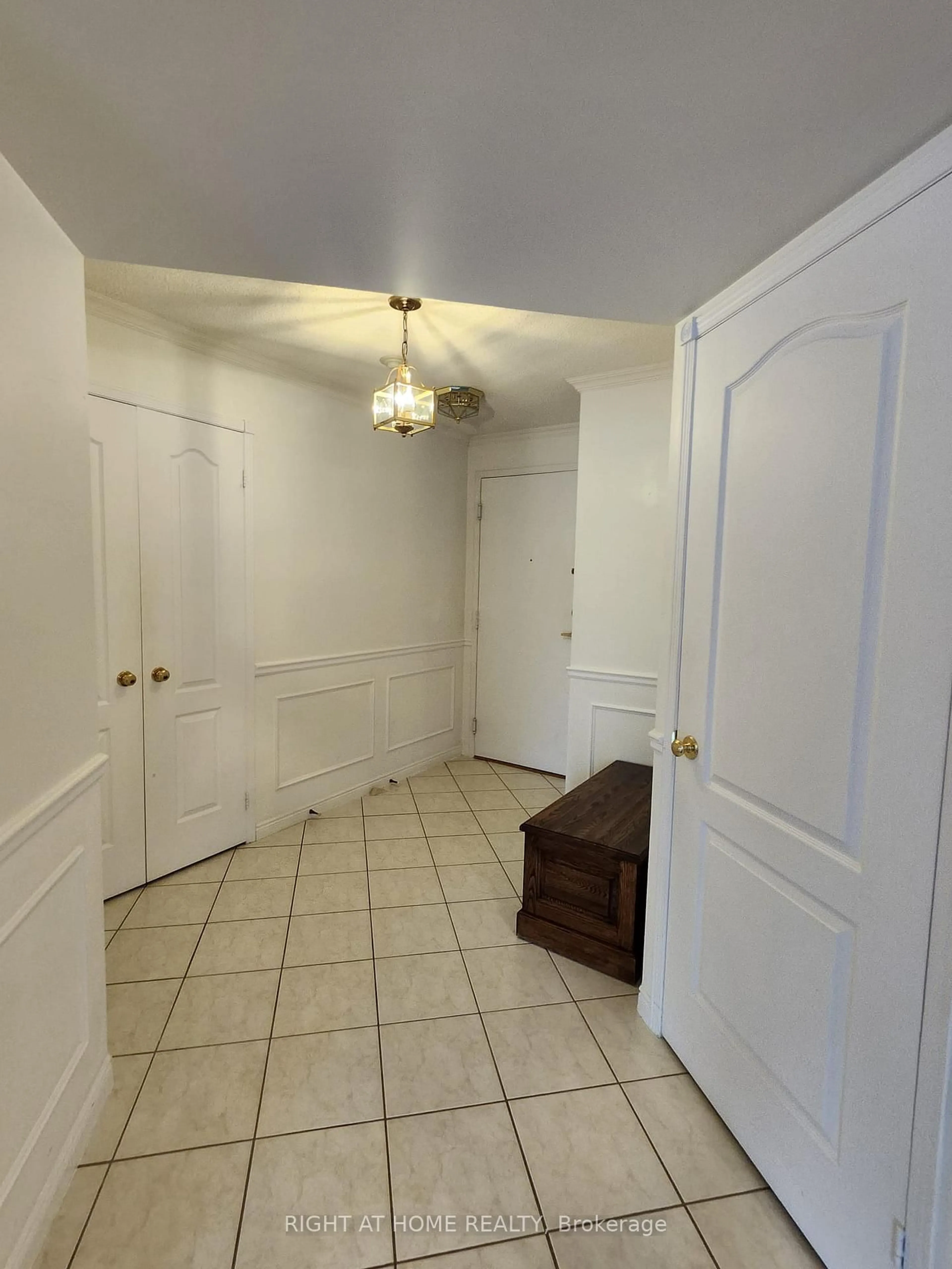 Unknown for 850 Steeles Ave #205, Vaughan Ontario L4J 8E7