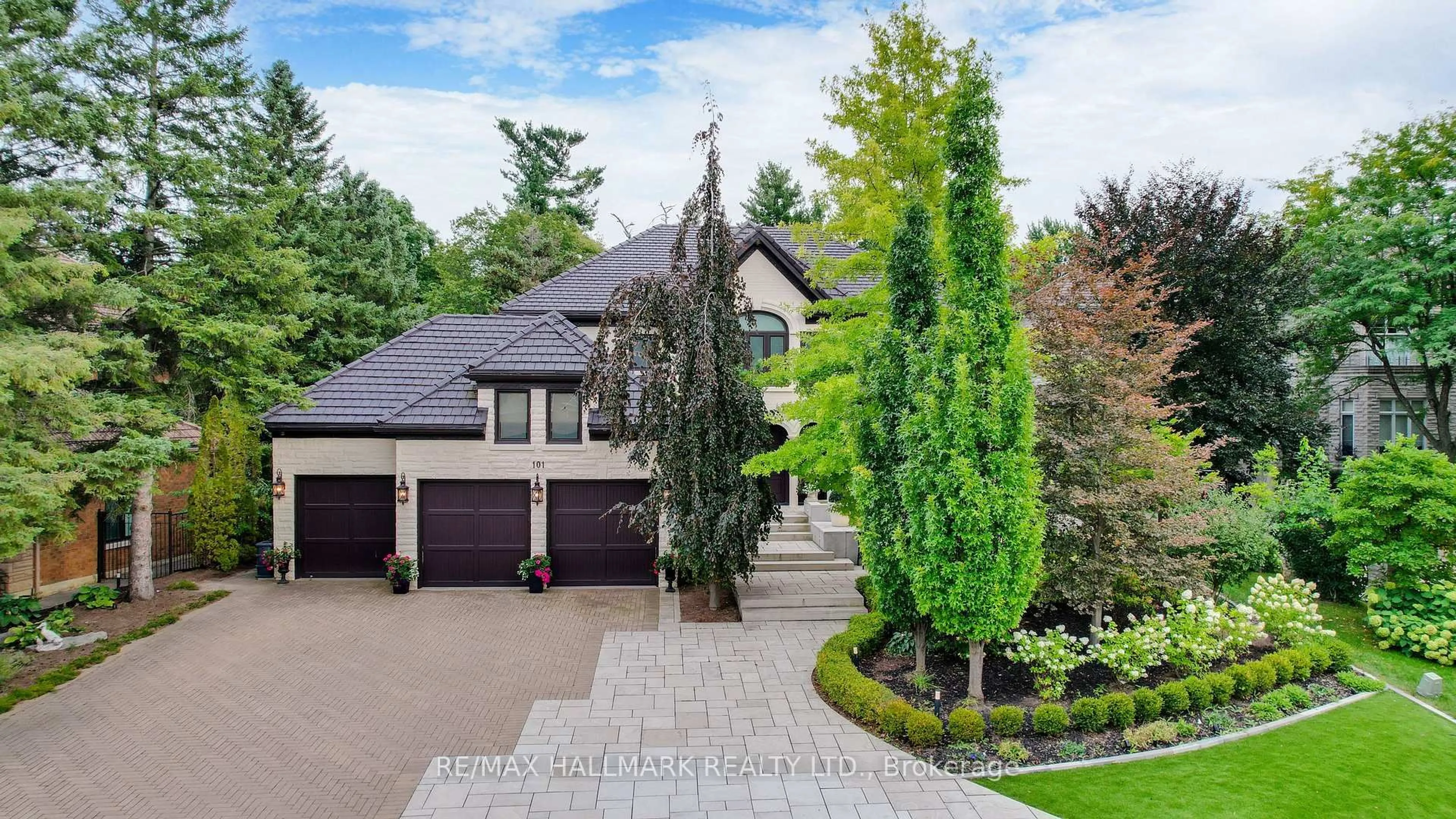Home with brick exterior material, street for 101 Longview Cres, Vaughan Ontario L4H 1A9