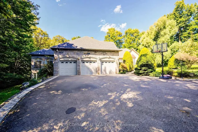 49 Offord Cres, Aurora 2