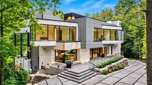 60 Forest Ridge Rd, Richmond Hill 3