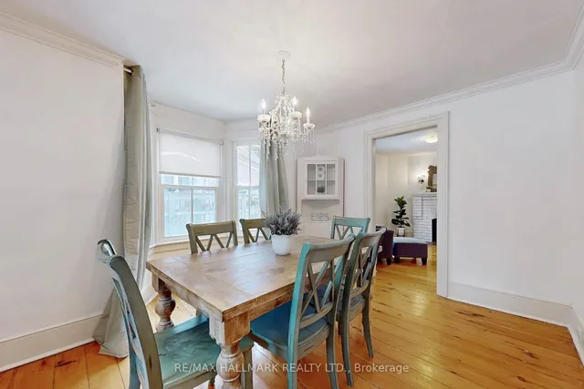 64 Powell St, Richmond Hill 5