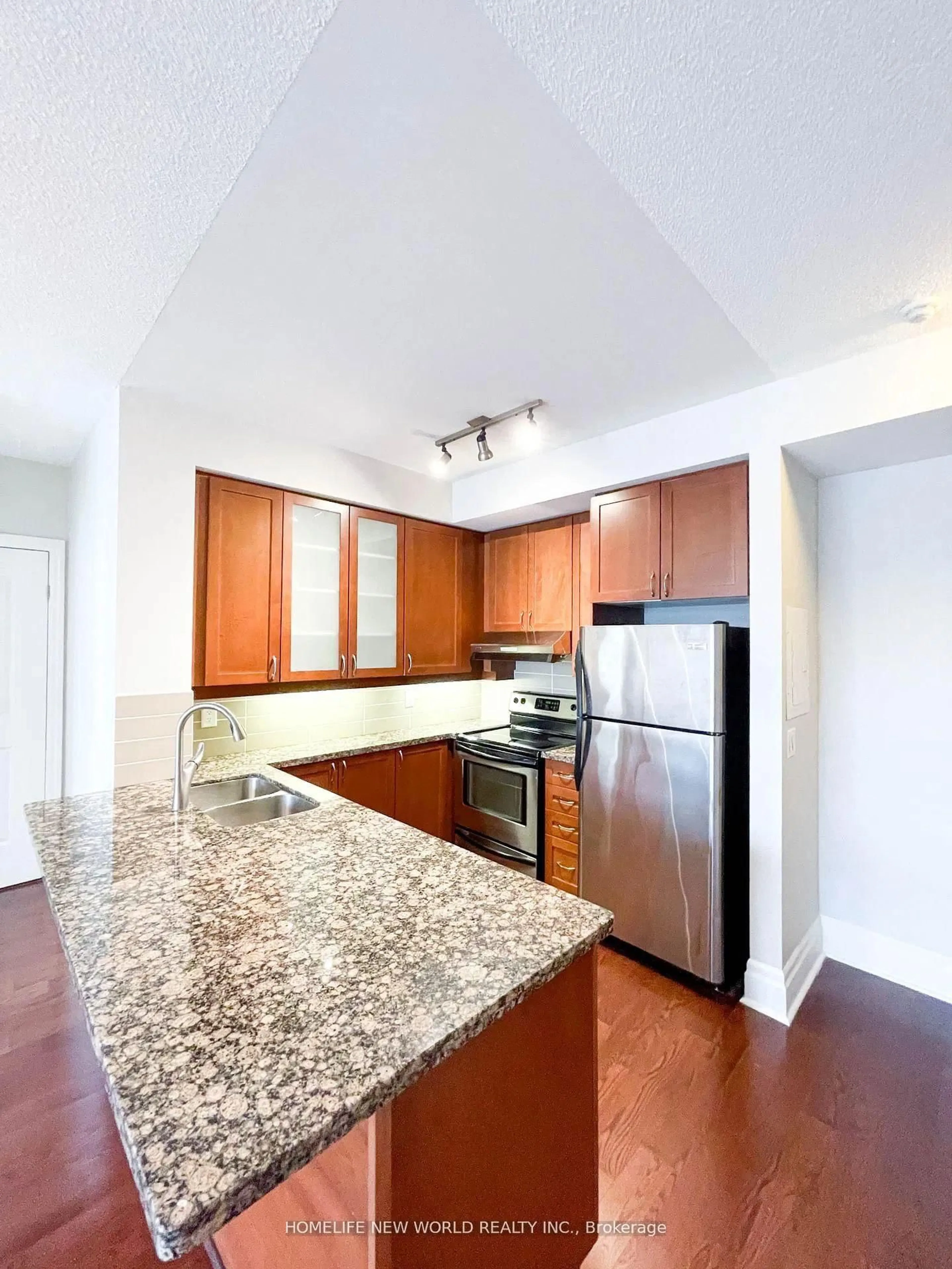 Standard kitchen, unknown for 21 Upper Duke Cres #404, Markham Ontario L6G 0B7