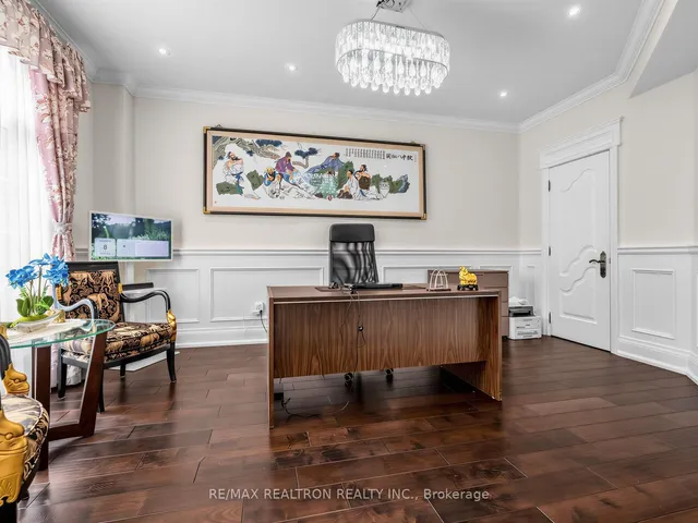 12 Anglin Dr, Richmond Hill 3