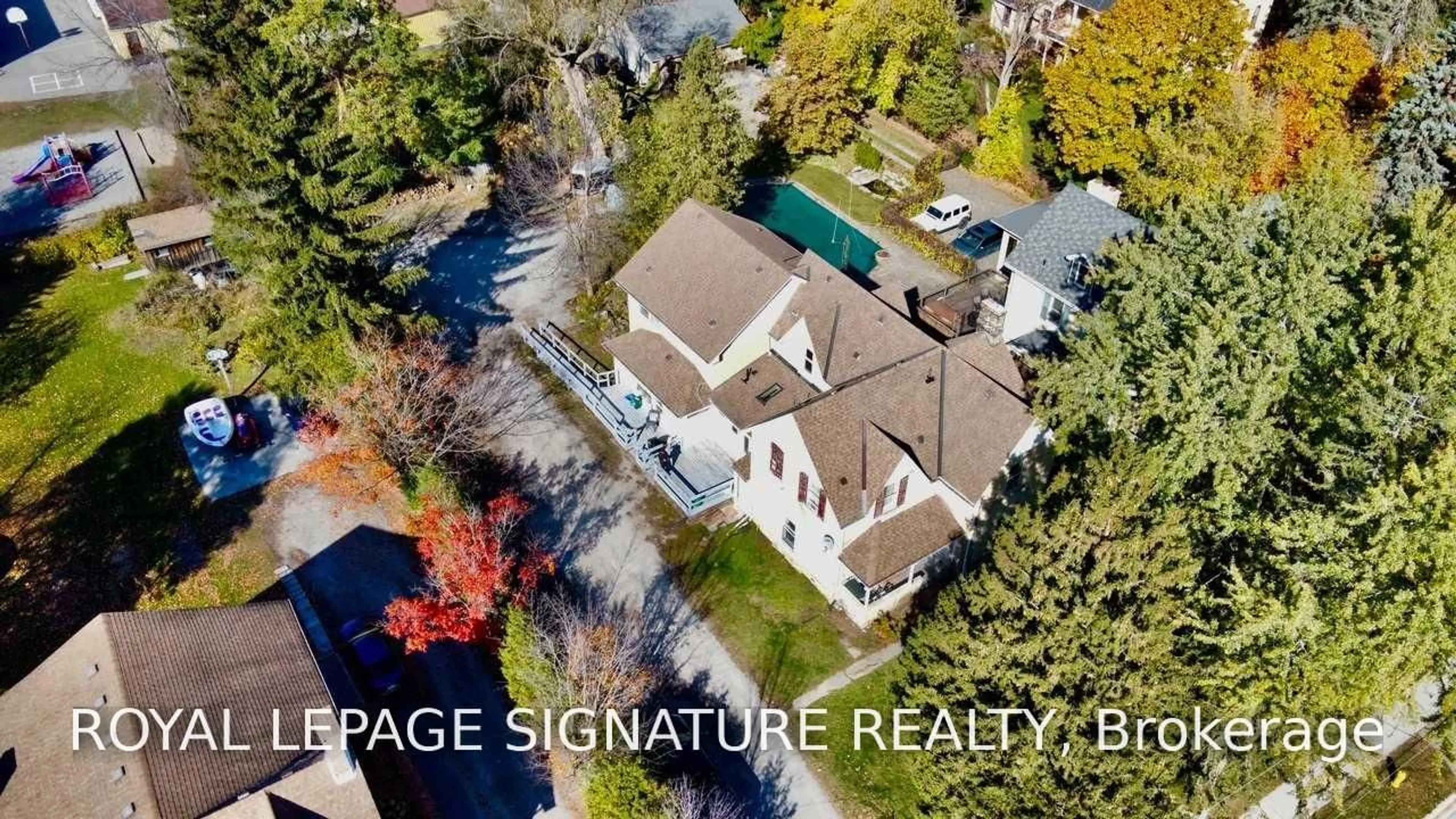 A pic from outside/outdoor area/front of a property/back of a property/a pic from drone, street for 378 Mara Rd, Brock Ontario L0K 1A0