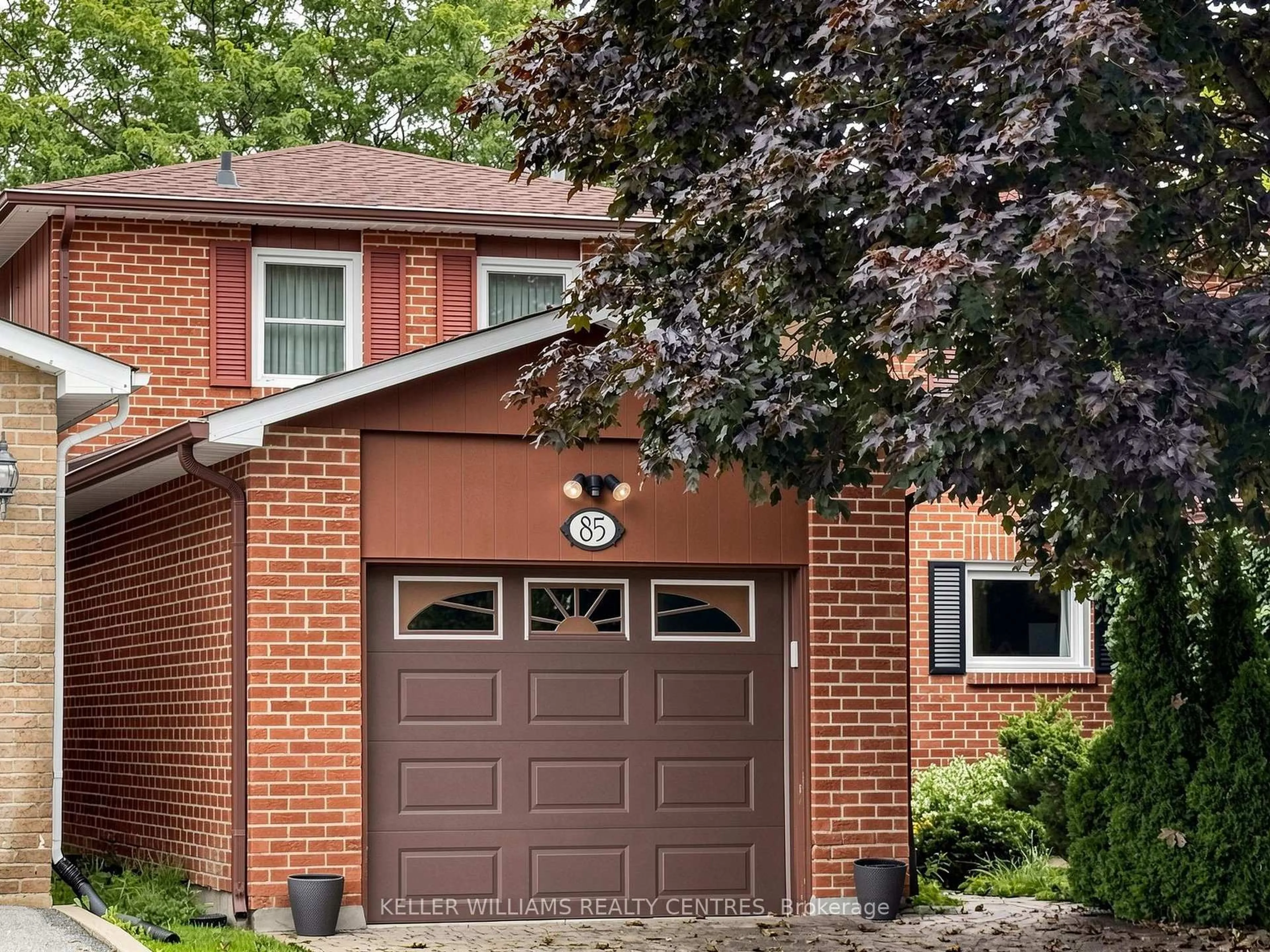 Home with brick exterior material, street for 85 Lund St, Richmond Hill Ontario L4C 5V3