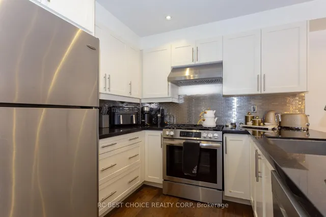 68 Carron Ave, Vaughan 5