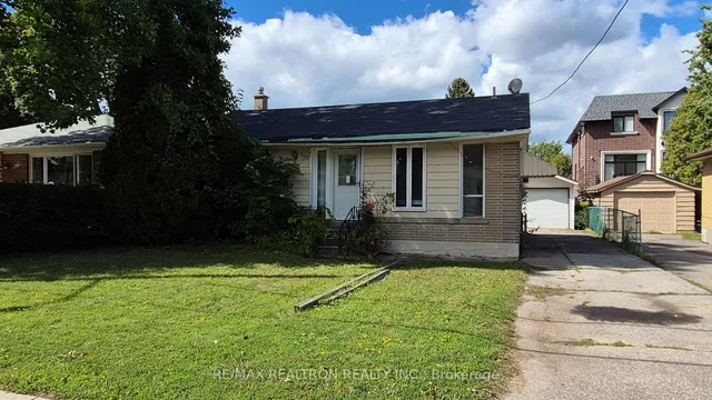 303 Boisdale Ave, Richmond Hill 2