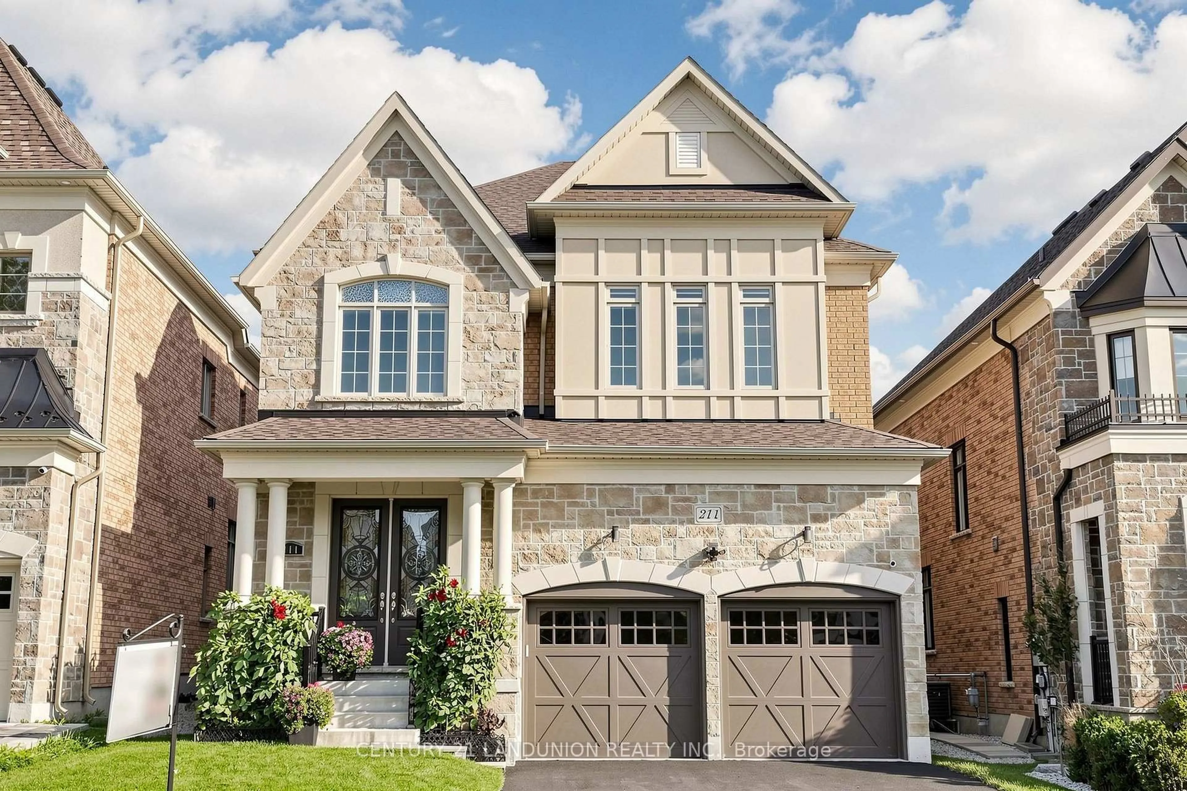 Home with brick exterior material, street for 211 Touch Gold Cres, Aurora Ontario L4G 3X4