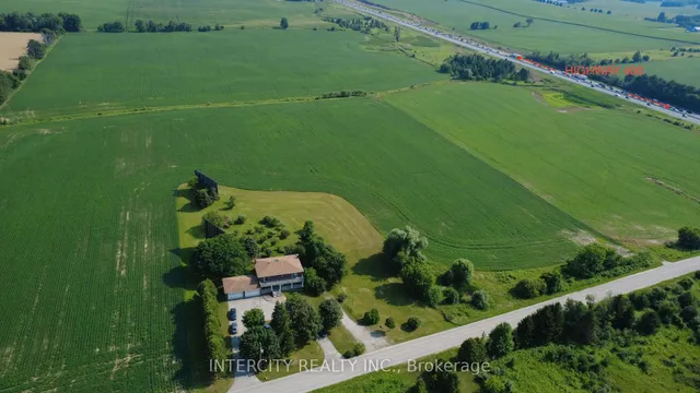 3525 Tenth Line, Bradford West Gwillimbury 2
