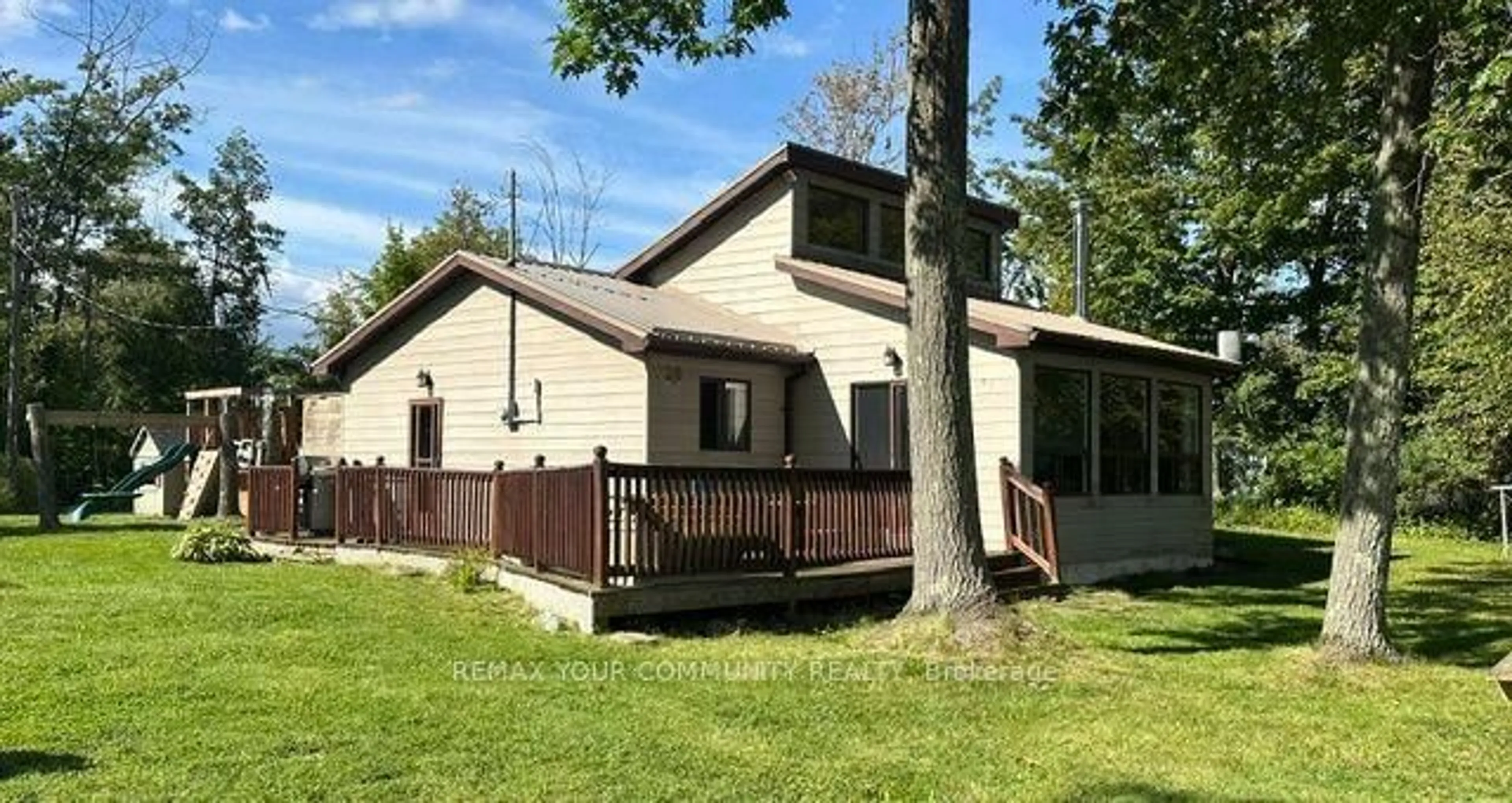 Unknown for 20 Snake Island, Georgina Islands Ontario L4P 0M2