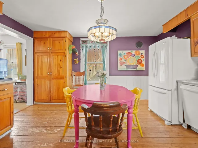 8116 Main St, Adjala-Tosorontio 5