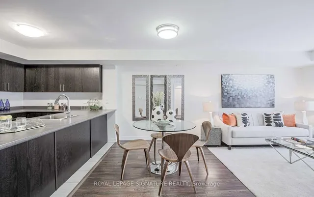 65 Lindcrest Manr #1110, Markham 4