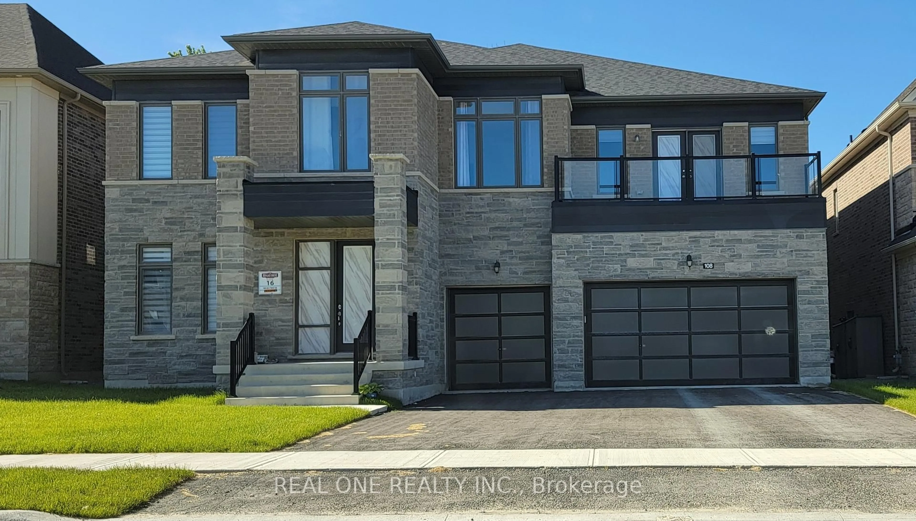 Home with brick exterior material, unknown for 108 Silk Twist Dr, East Gwillimbury Ontario L9N 0W4