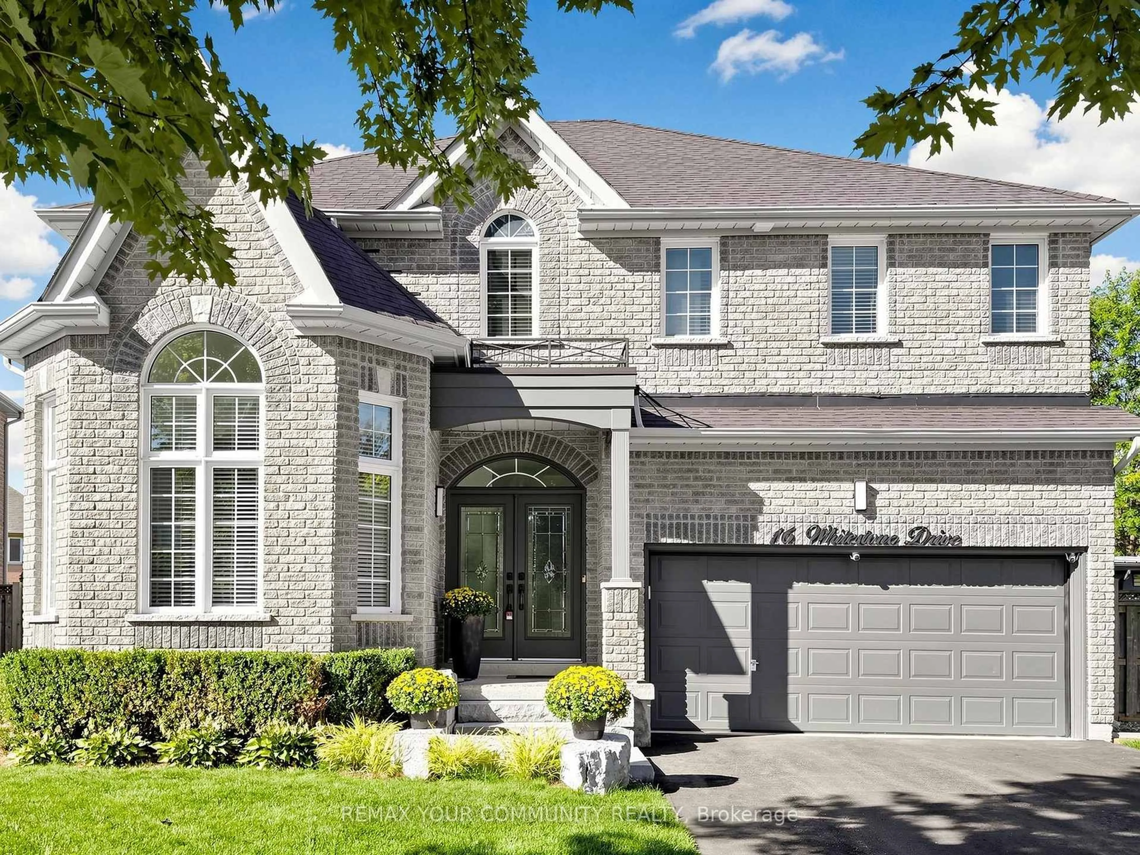 Home with brick exterior material, street for 16 Whitestone Dr, Georgina Ontario L4P 0A3