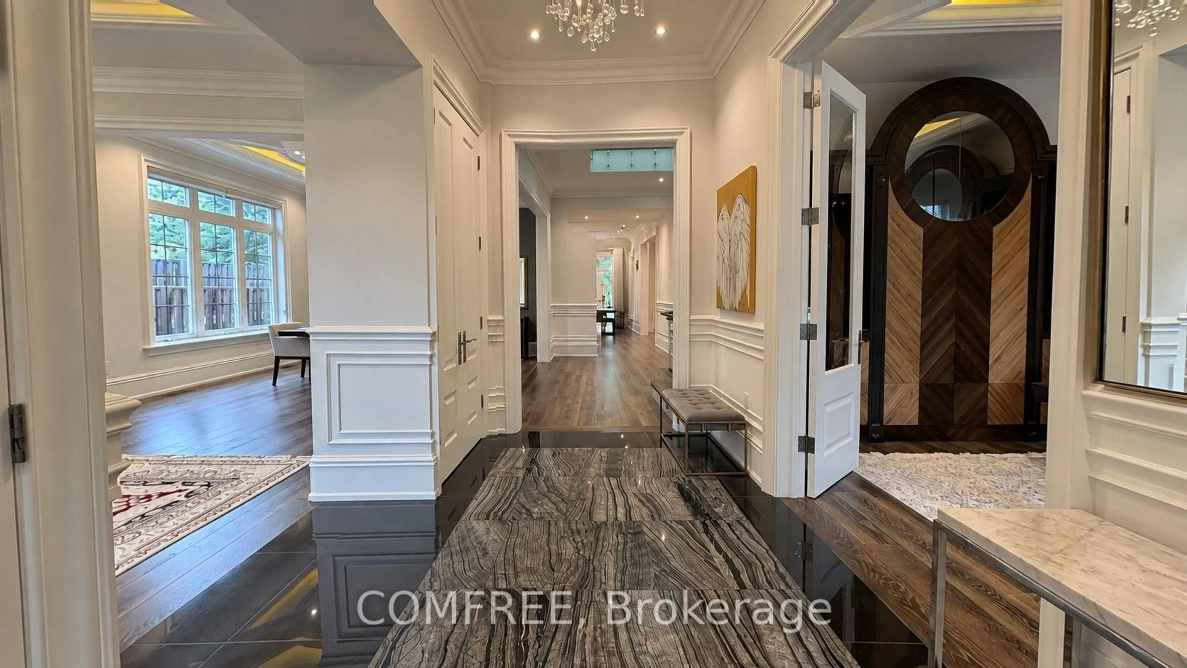 Indoor foyer for 56 May Ave, Richmond Hill Ontario L4C 3S6
