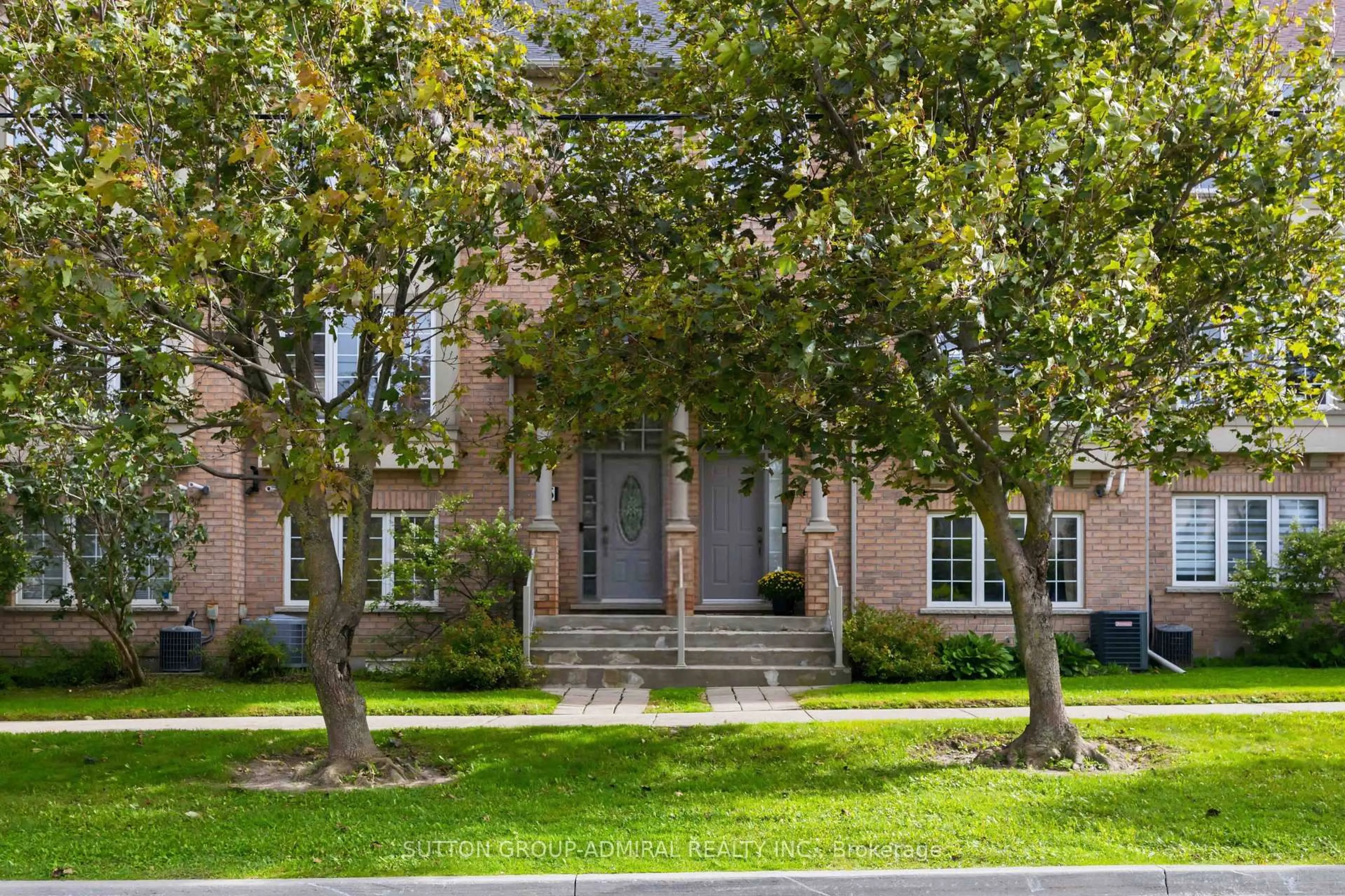 Home with brick exterior material, street for 71 Puccini Dr #4, Richmond Hill Ontario L4E 4X8