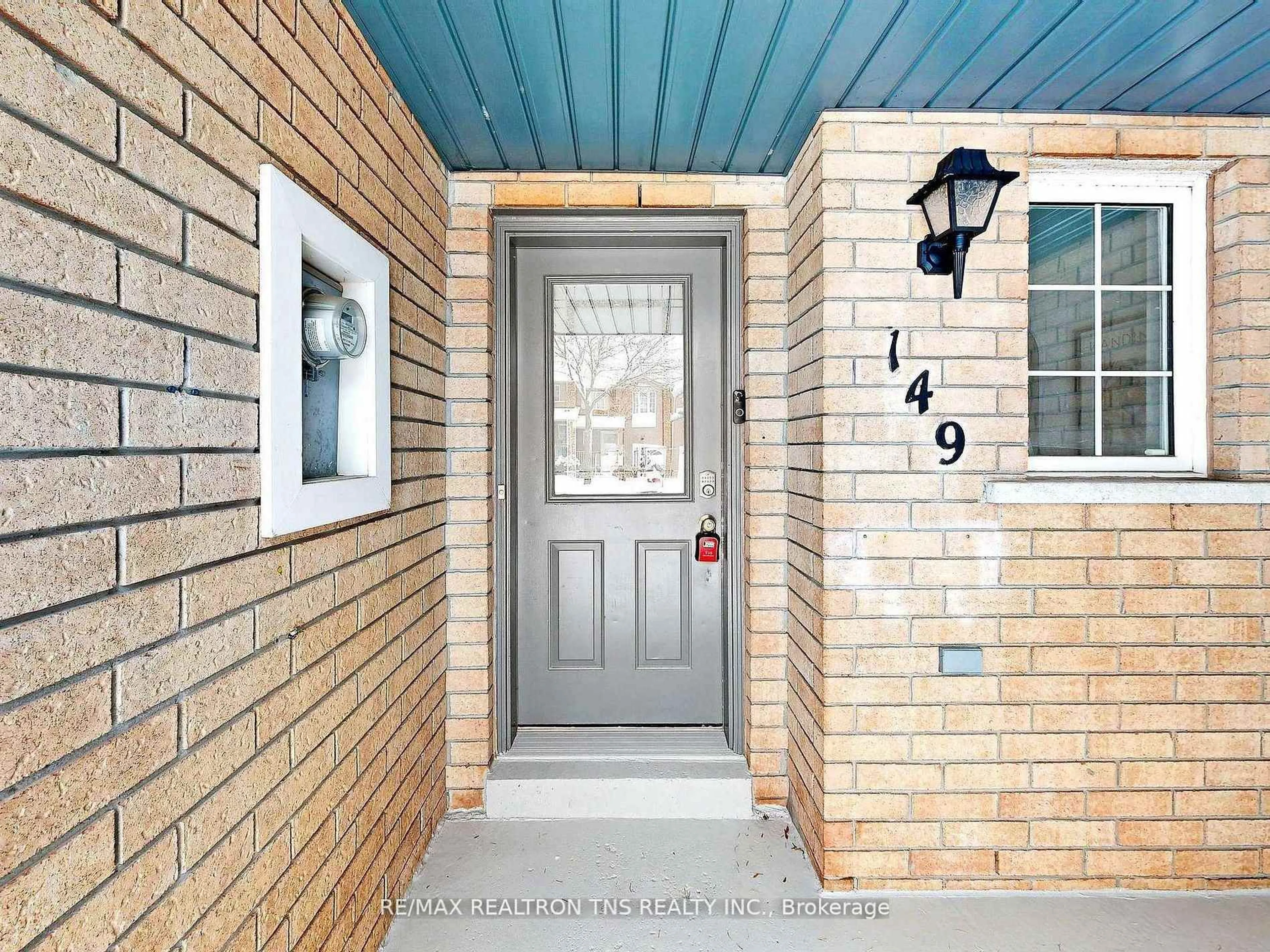 Indoor entryway for 149 Kimono Cres, Richmond Hill Ontario L4S 1A5
