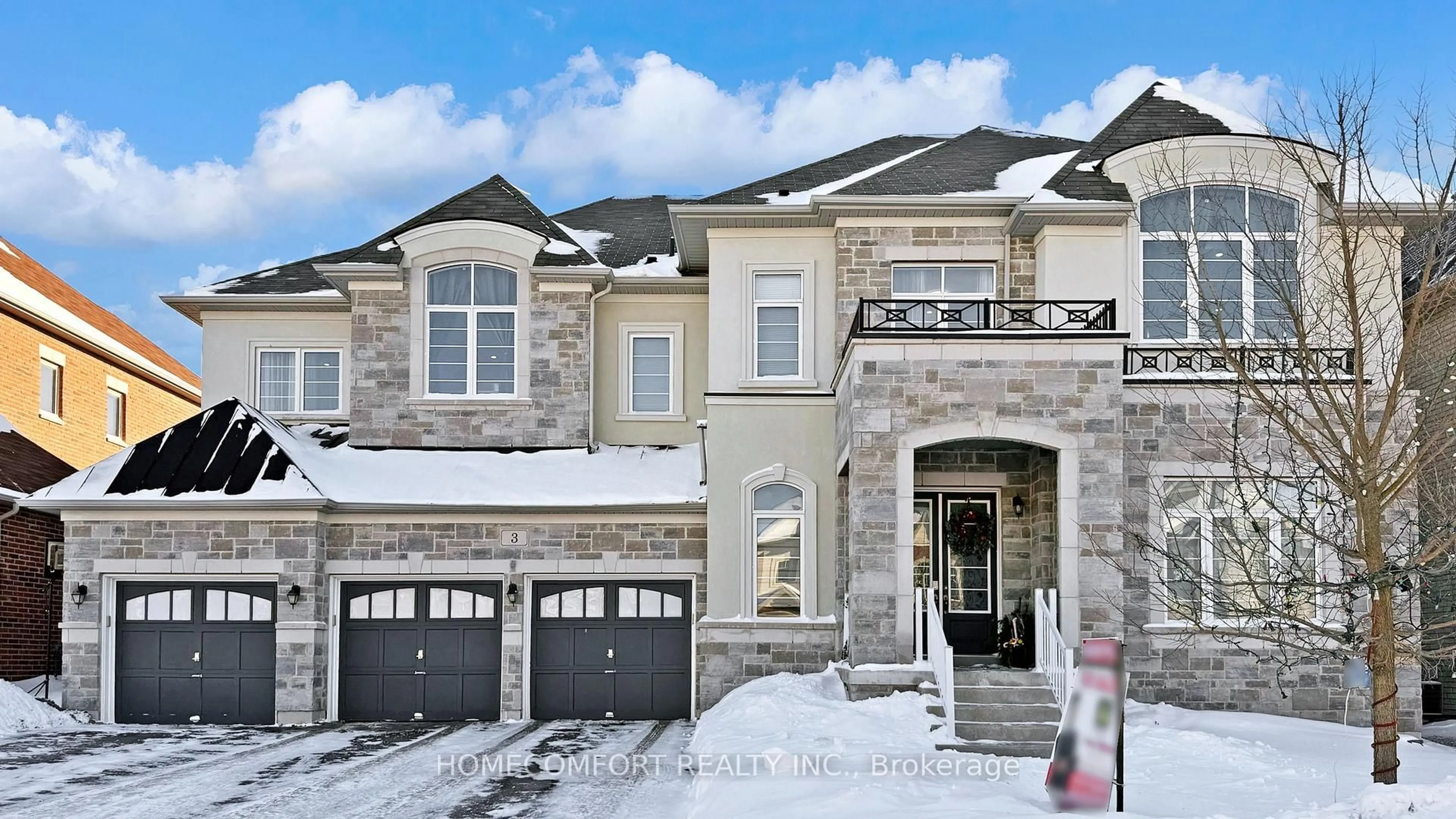 Home with brick exterior material, street for 3 Mary Willson Crt, East Gwillimbury Ontario L9N 0P5