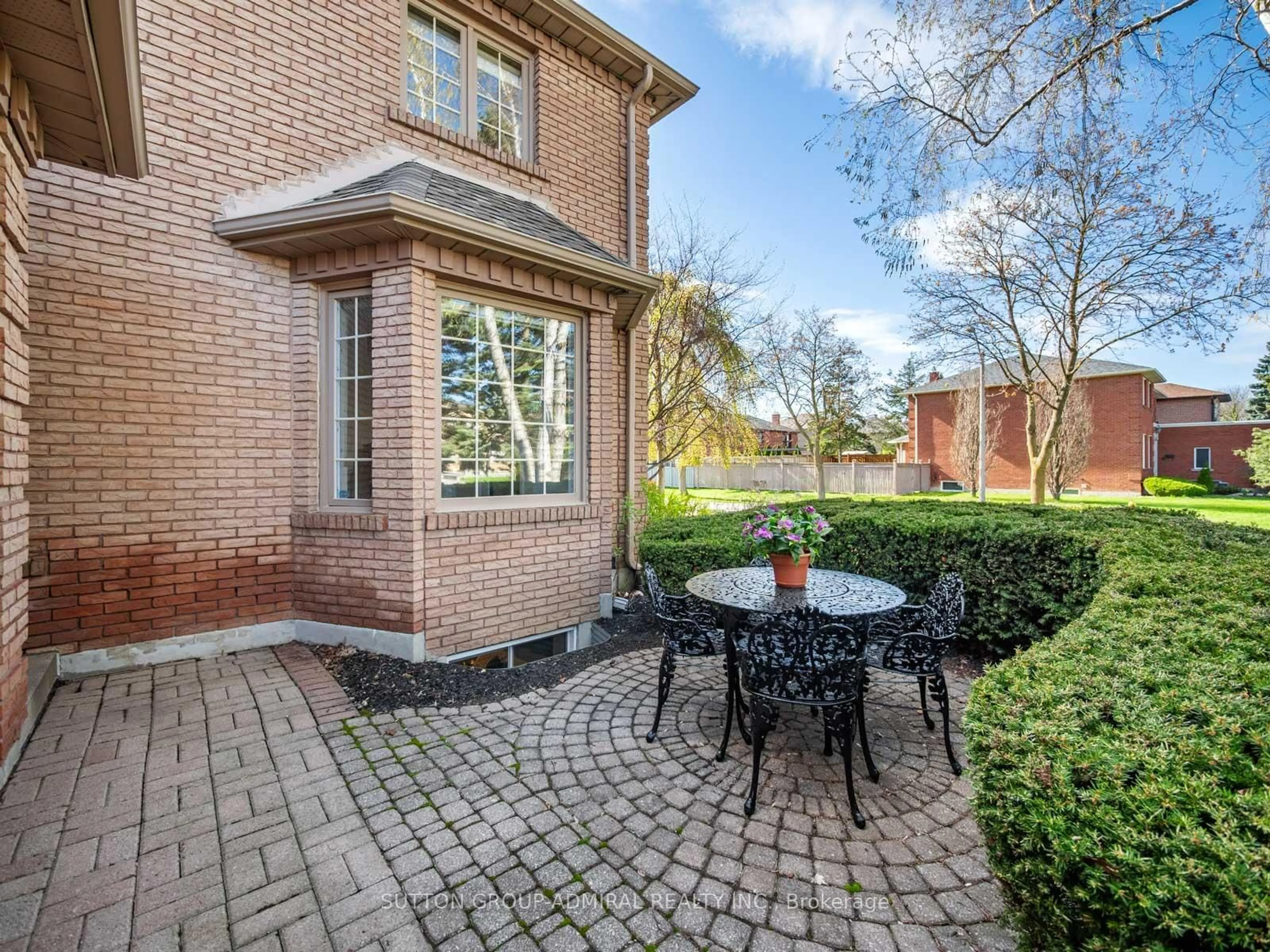 Patio, street for 6 Colton Cres, Vaughan Ontario L4L 3L7